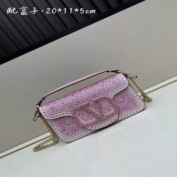 발렌티노 브이로고 크리스탈 장식 체인백