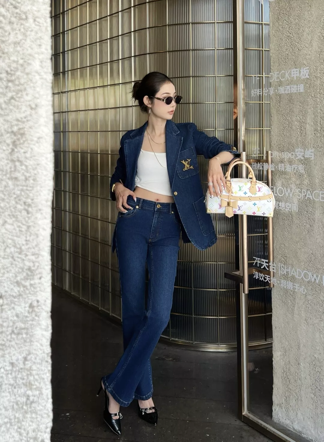 루이비통 복고 딥블루 워싱 부츠컷 데님 팬츠 상세 이미지 25