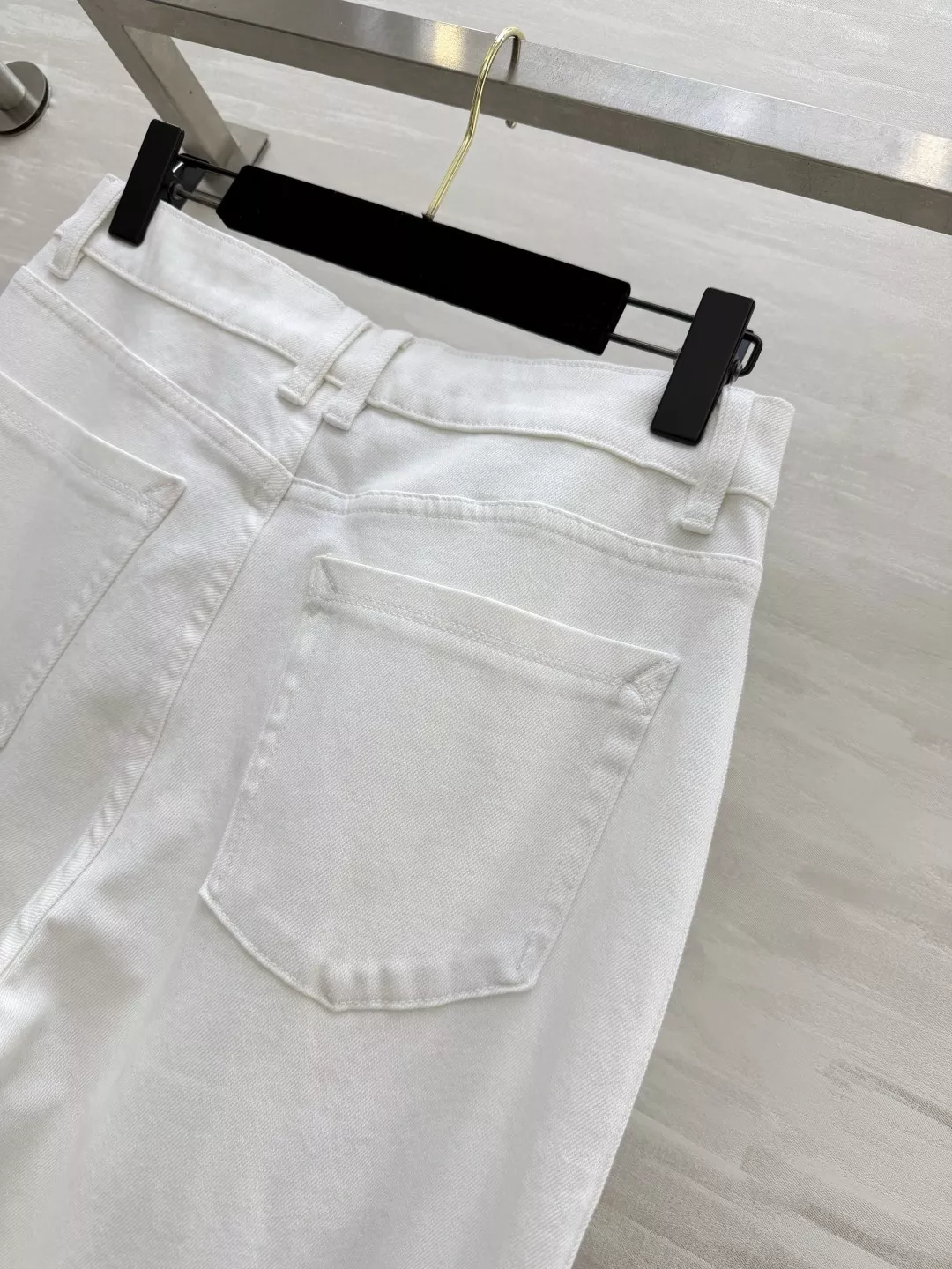 로에베 와이드 레그 데님 팬츠 상세 이미지 4