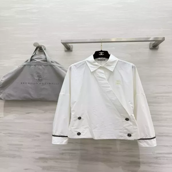 브루넬로쿠치넬리 사선 여밈 더블버튼 화이트 셔츠