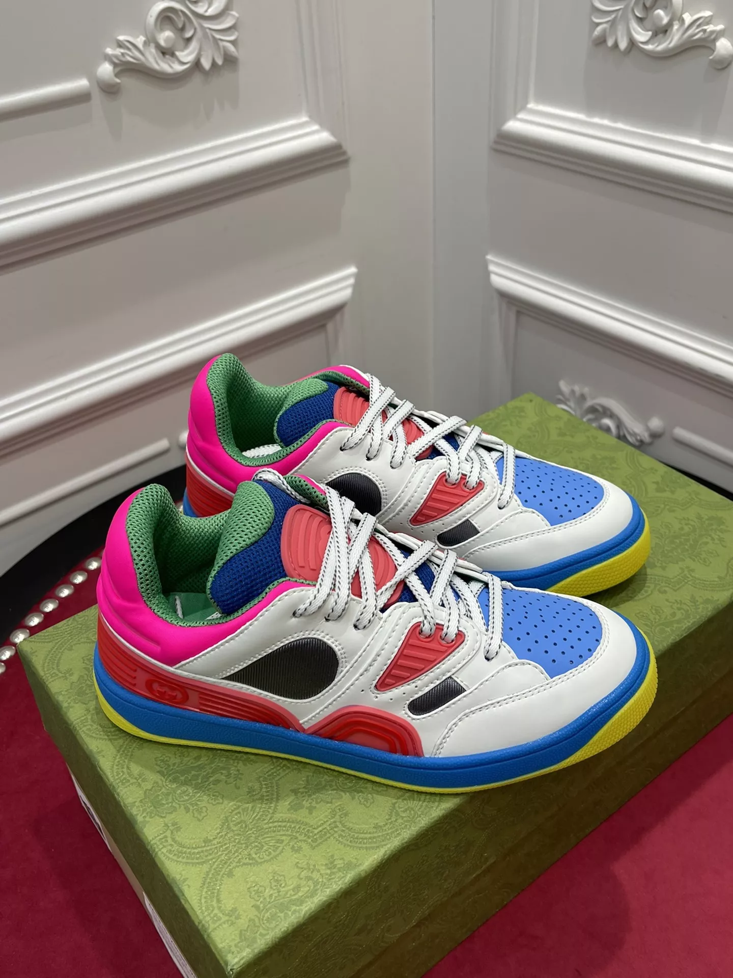 구찌 배스킷 볼슈즈 상세 이미지 1
