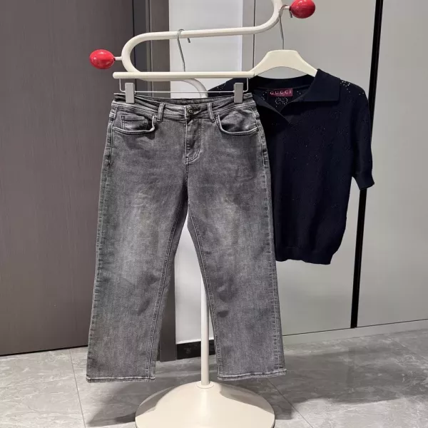 디올 자수 로고 워싱 데님 팬츠