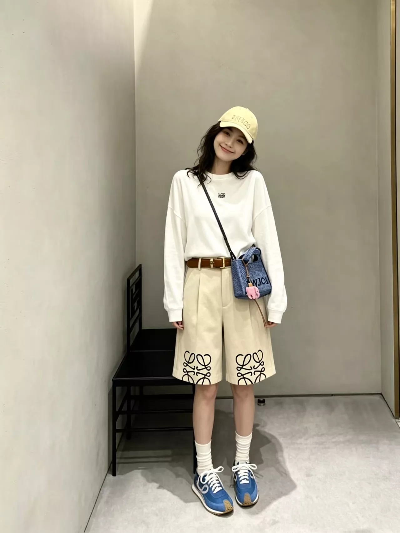 로에베 로고 프린트 버뮤다 쇼츠 상세 이미지 56