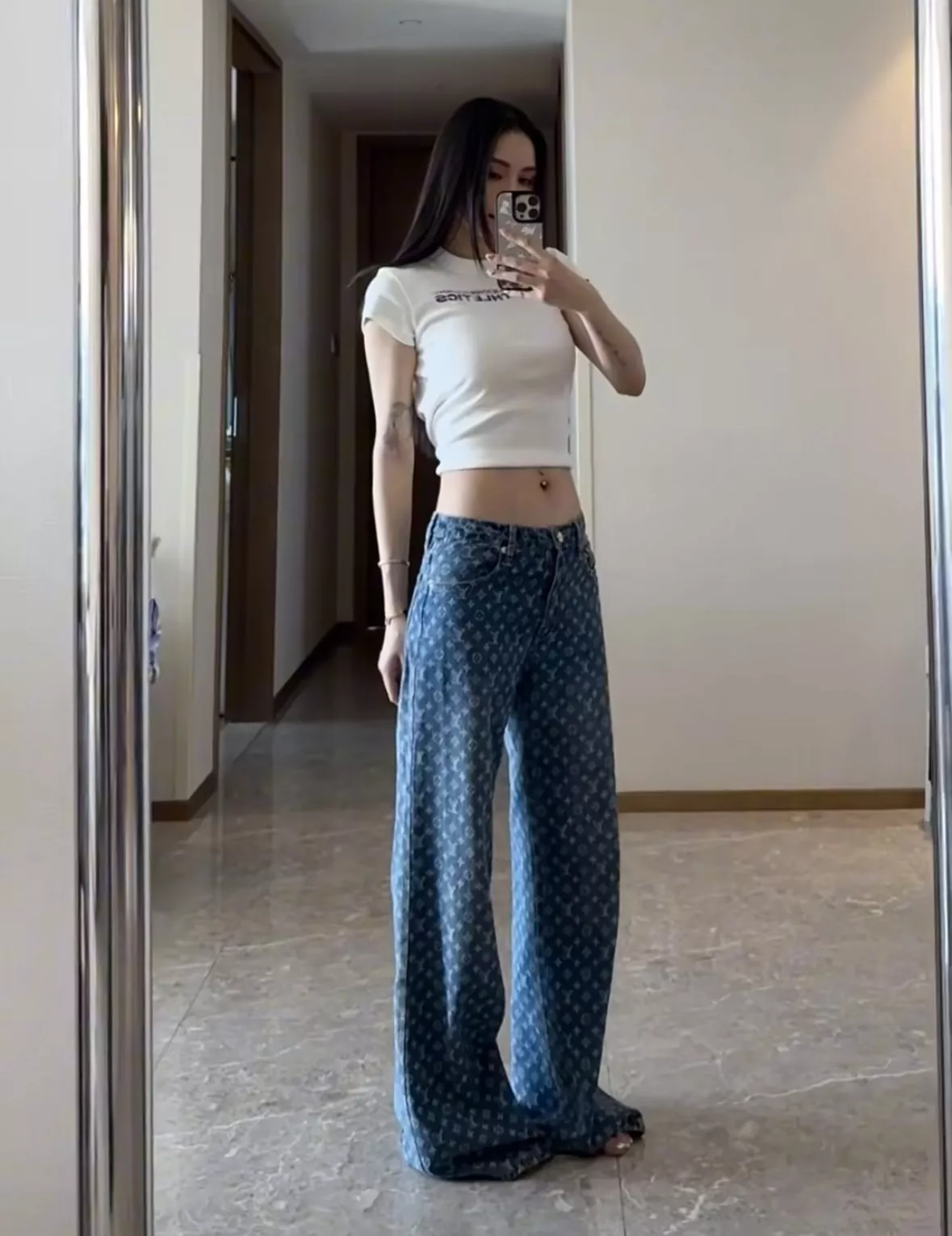 루이비통 모노그램 와이드 데님 팬츠 상세 이미지 67