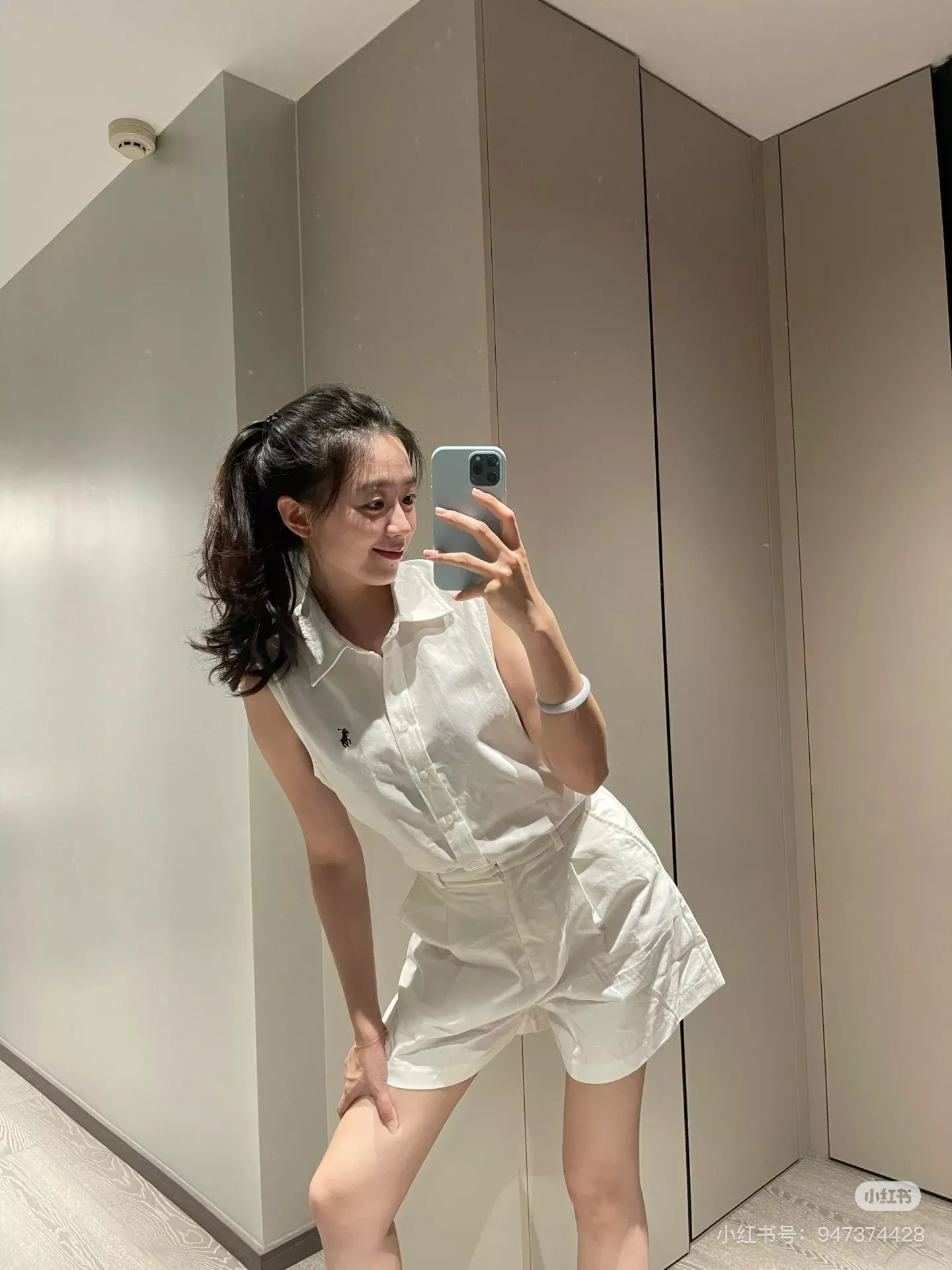 랄프로렌 로고 자수 린넨 민소매 상의 상세 이미지 60