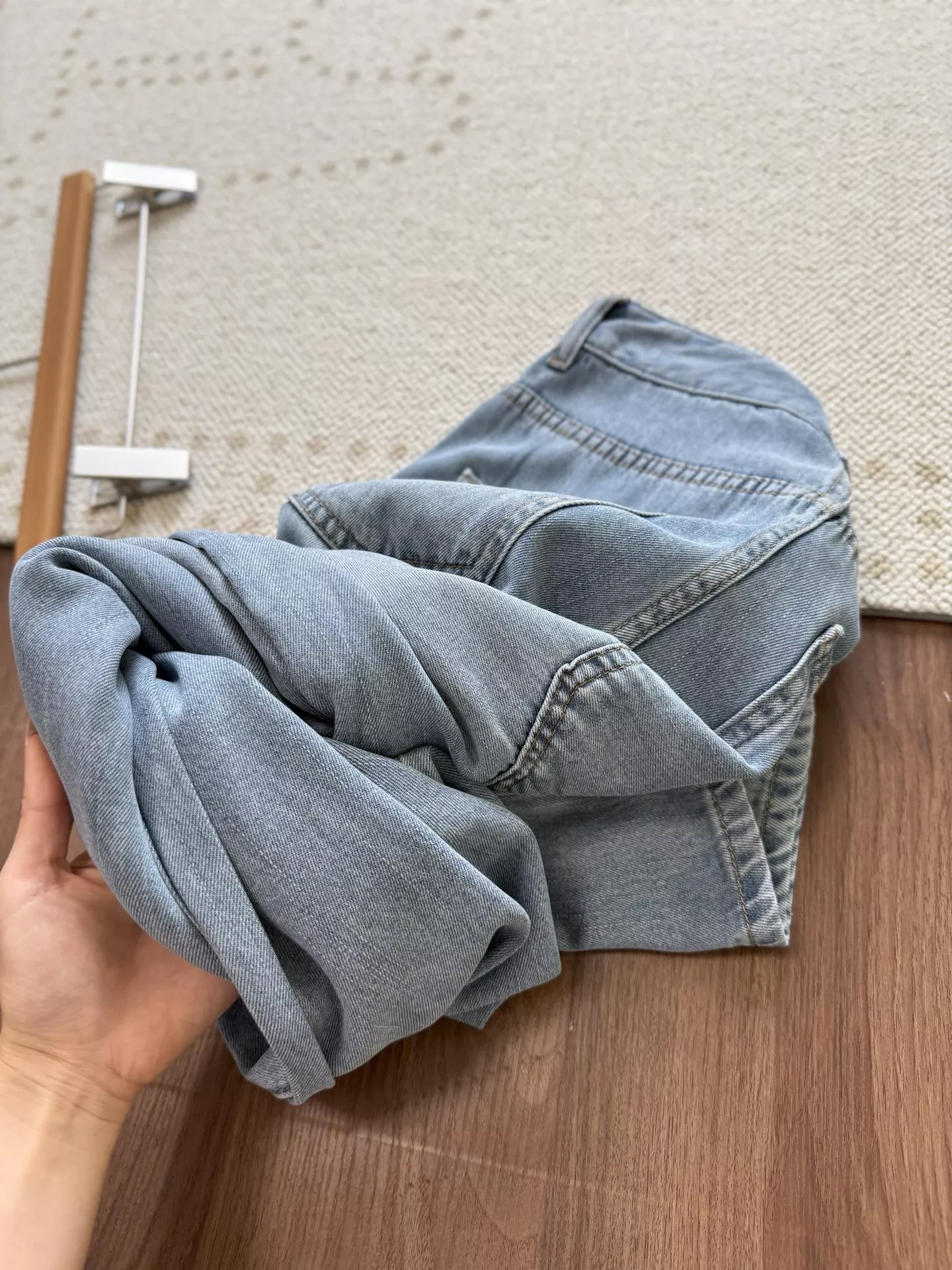 더로우 초경량 텐셀 와이드 데님 팬츠 상세 이미지 31