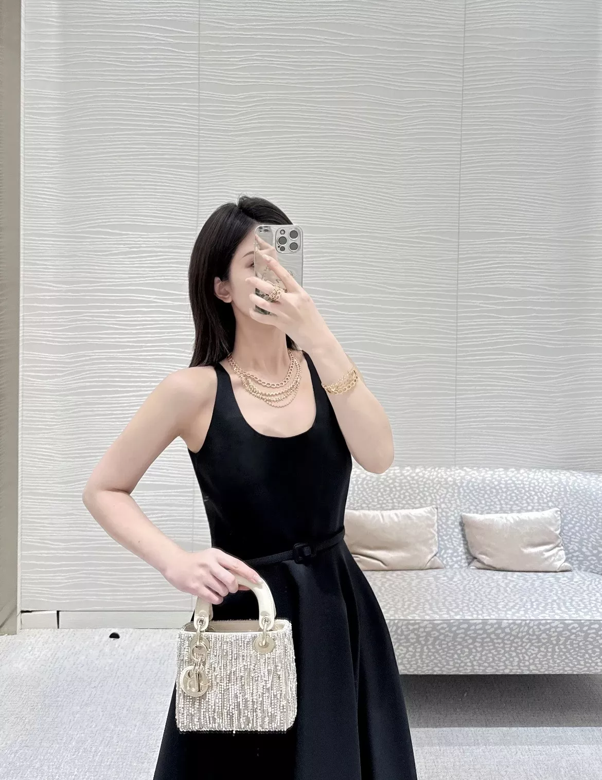 디올 U넥 벨트 슬리브리스 원피스 상세 이미지 49
