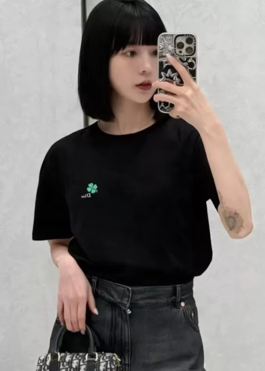 디올 클로버 자수 코튼 반소매 티셔츠 상세 이미지 38