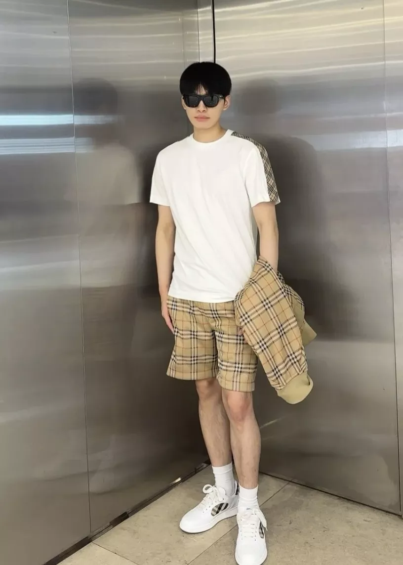 버버리 체크 장식 코튼 반소매 티셔츠 상세 이미지 30