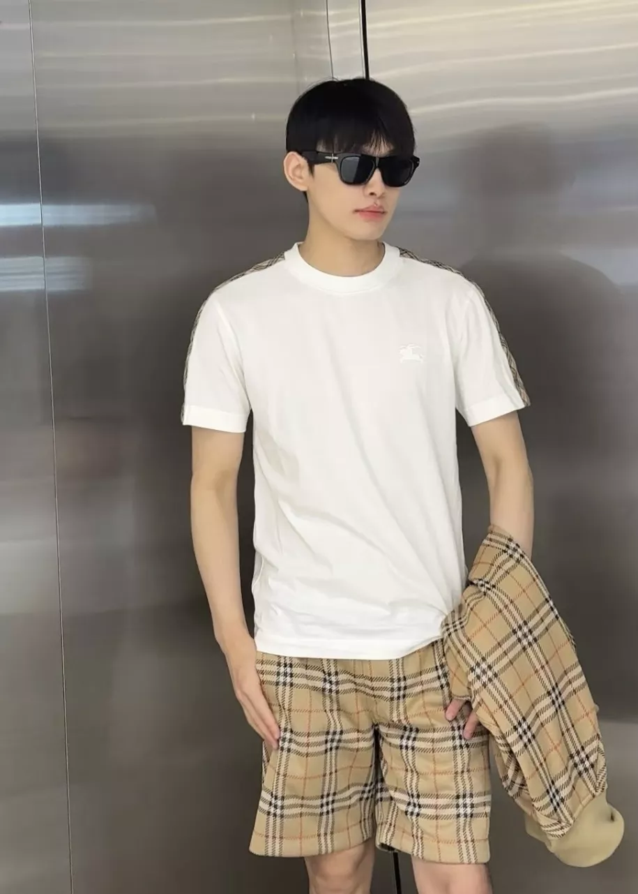 버버리 체크 장식 코튼 반소매 티셔츠 상세 이미지 28
