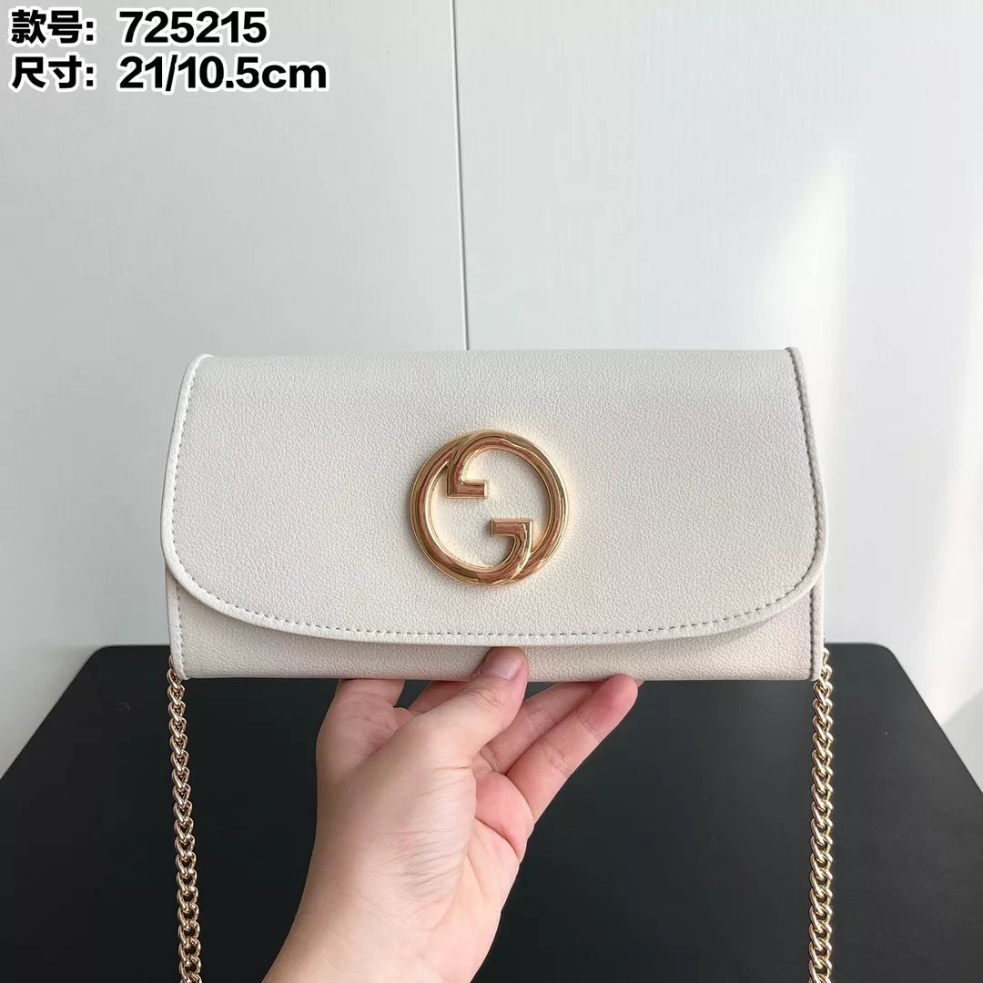 구찌 블론디 체인 플랩백 상세 이미지 1