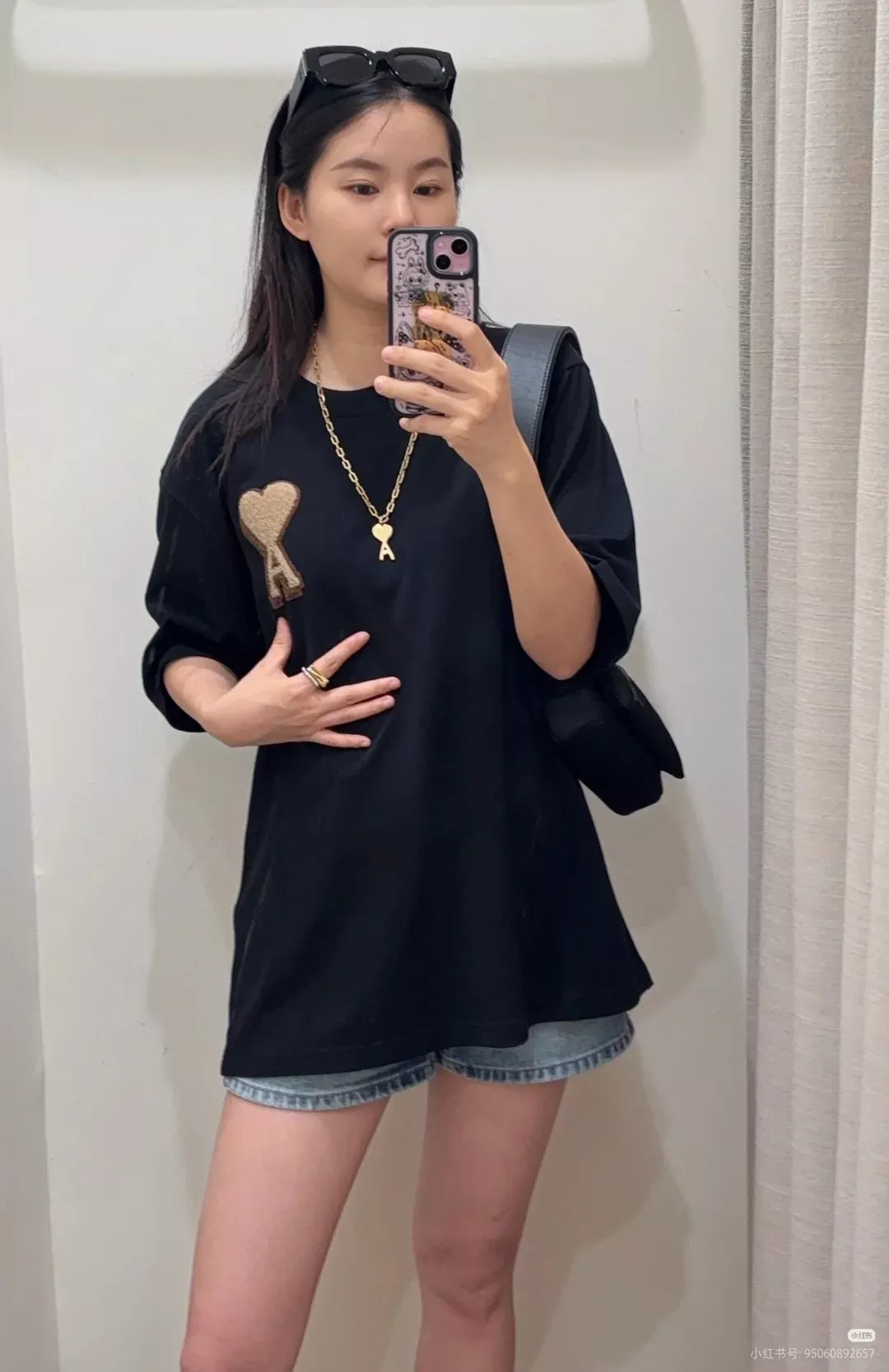 아미 블랙 골드 하트 로고 반소매 탑 상세 이미지 45