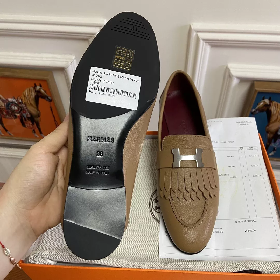 에르메스 클래식 H 버클 태슬 로퍼 상세 이미지 4