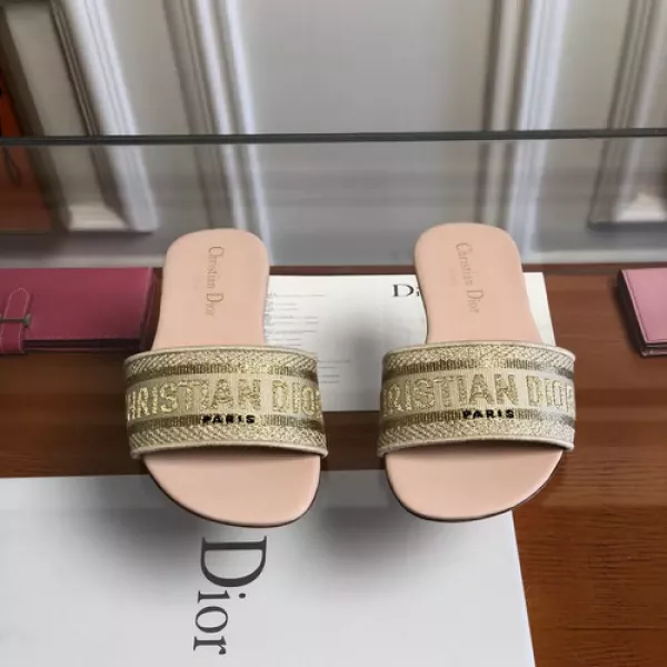 디올 로고 자수 캔버스 플랫 슬리퍼