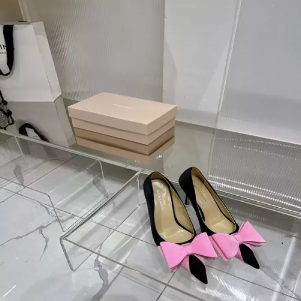 마크앤마크 하트 장식 실크 하이힐