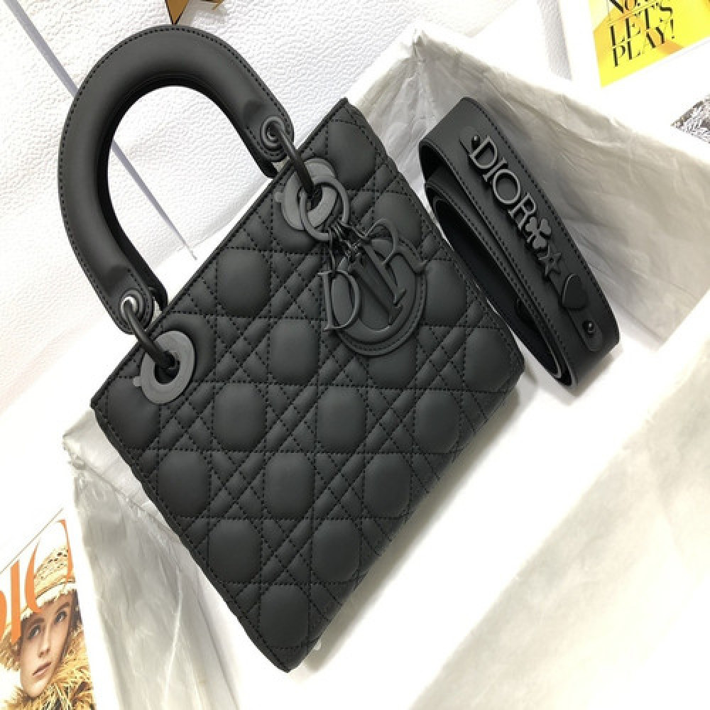 디올 레이디 디올 매트 퀼팅 백