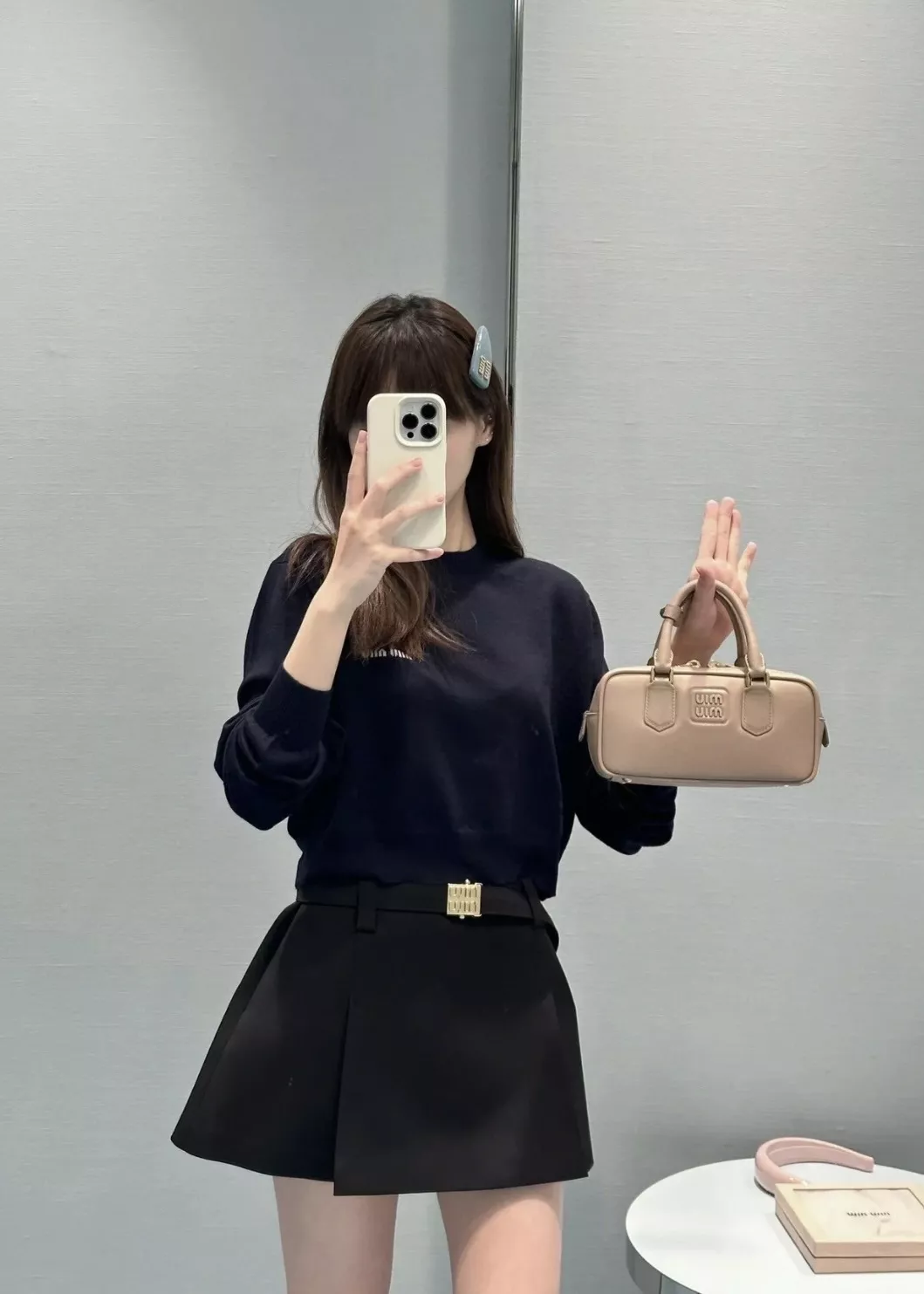미우미우 로고 벨트 플리츠 미니 스커트 상세 이미지 31