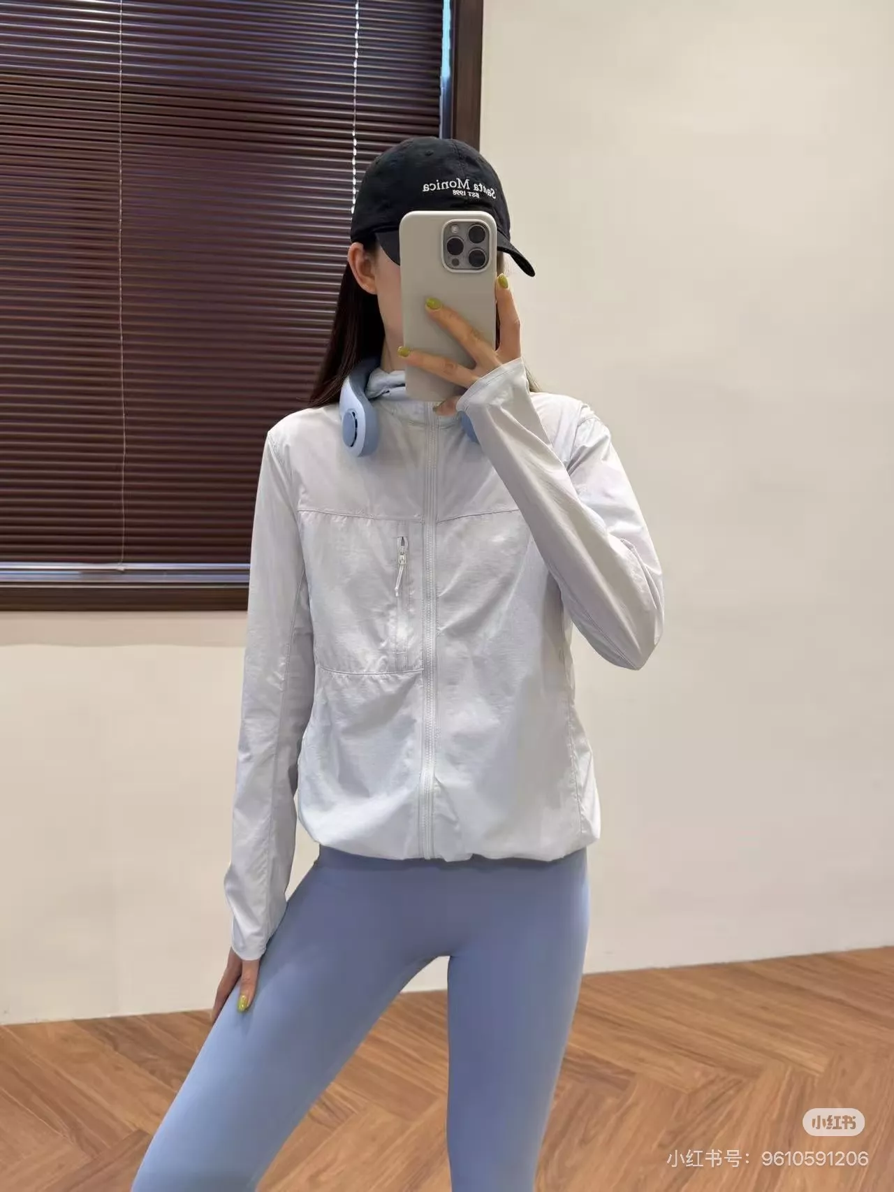 아크테릭스 경량 후드 바람막이 재킷 상세 이미지 42
