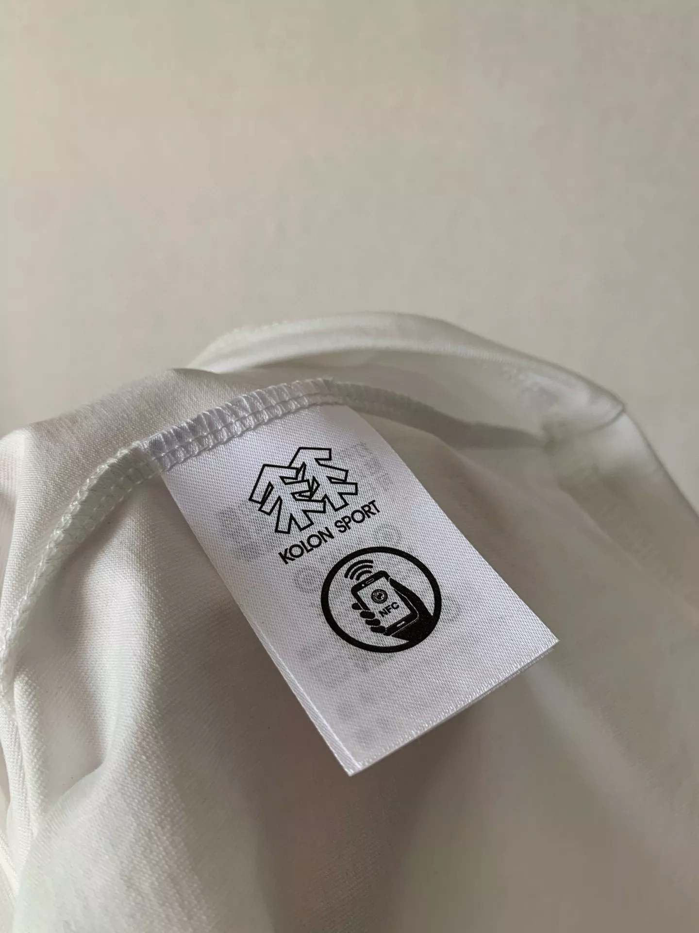 코오롱스포츠 그래픽 프린트 반소매 티셔츠 상세 이미지 26