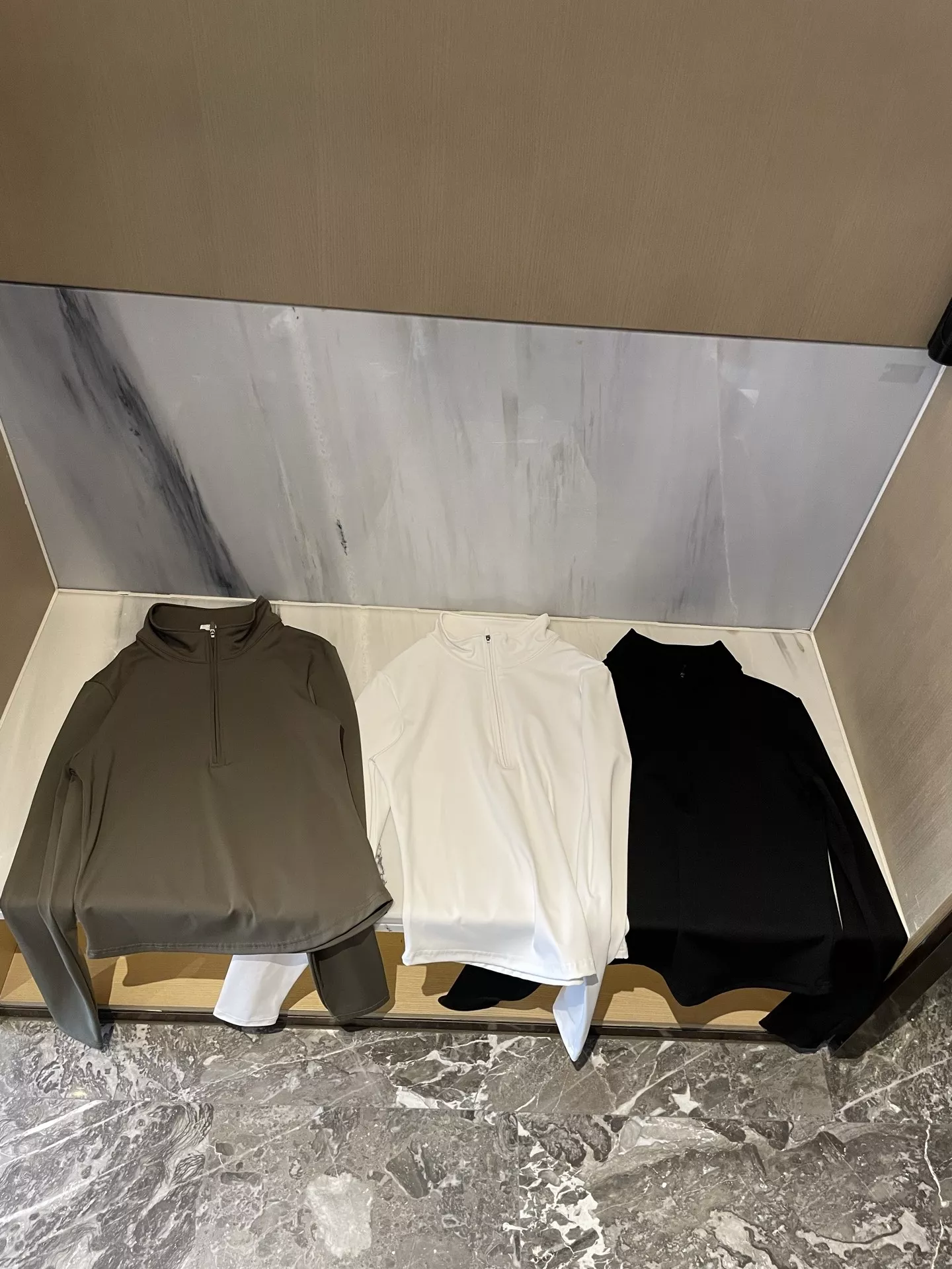 알로 반집업 요가 상의 상세 이미지 35