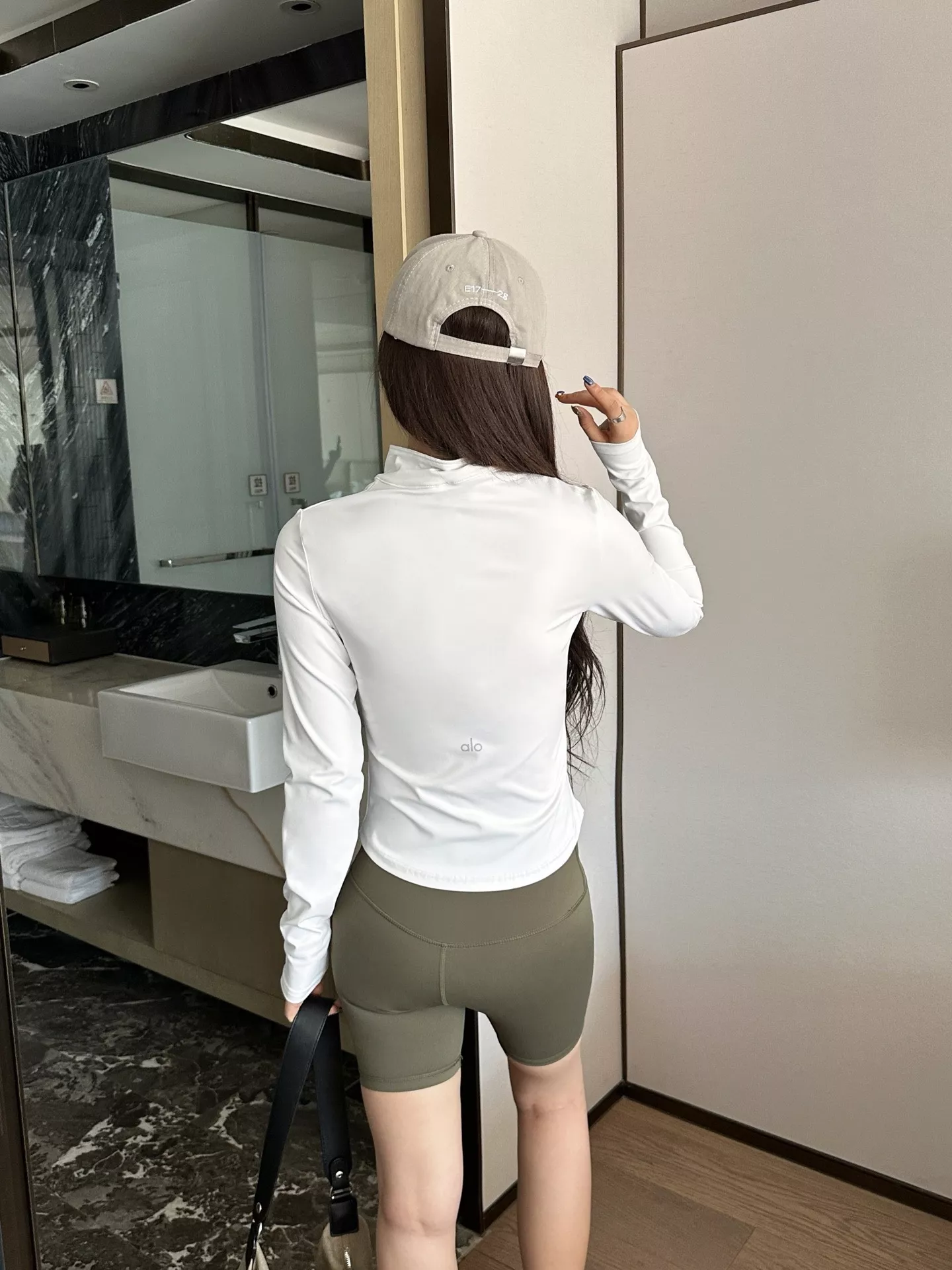 알로 반집업 요가 상의 상세 이미지 48