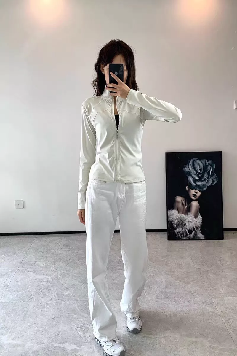 룰루레몬 여성 슬림핏 운동 집업 상의 상세 이미지 35
