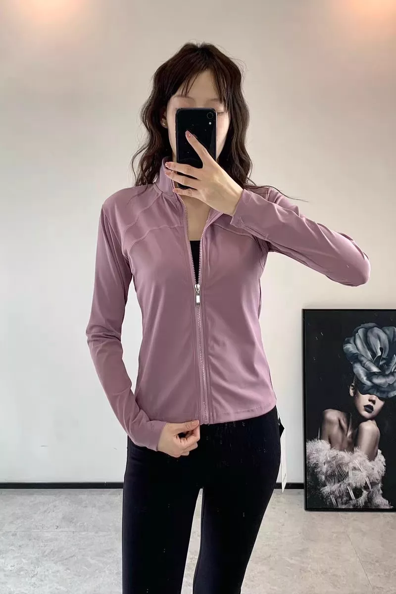 룰루레몬 여성 슬림핏 운동 집업 상의 상세 이미지 20