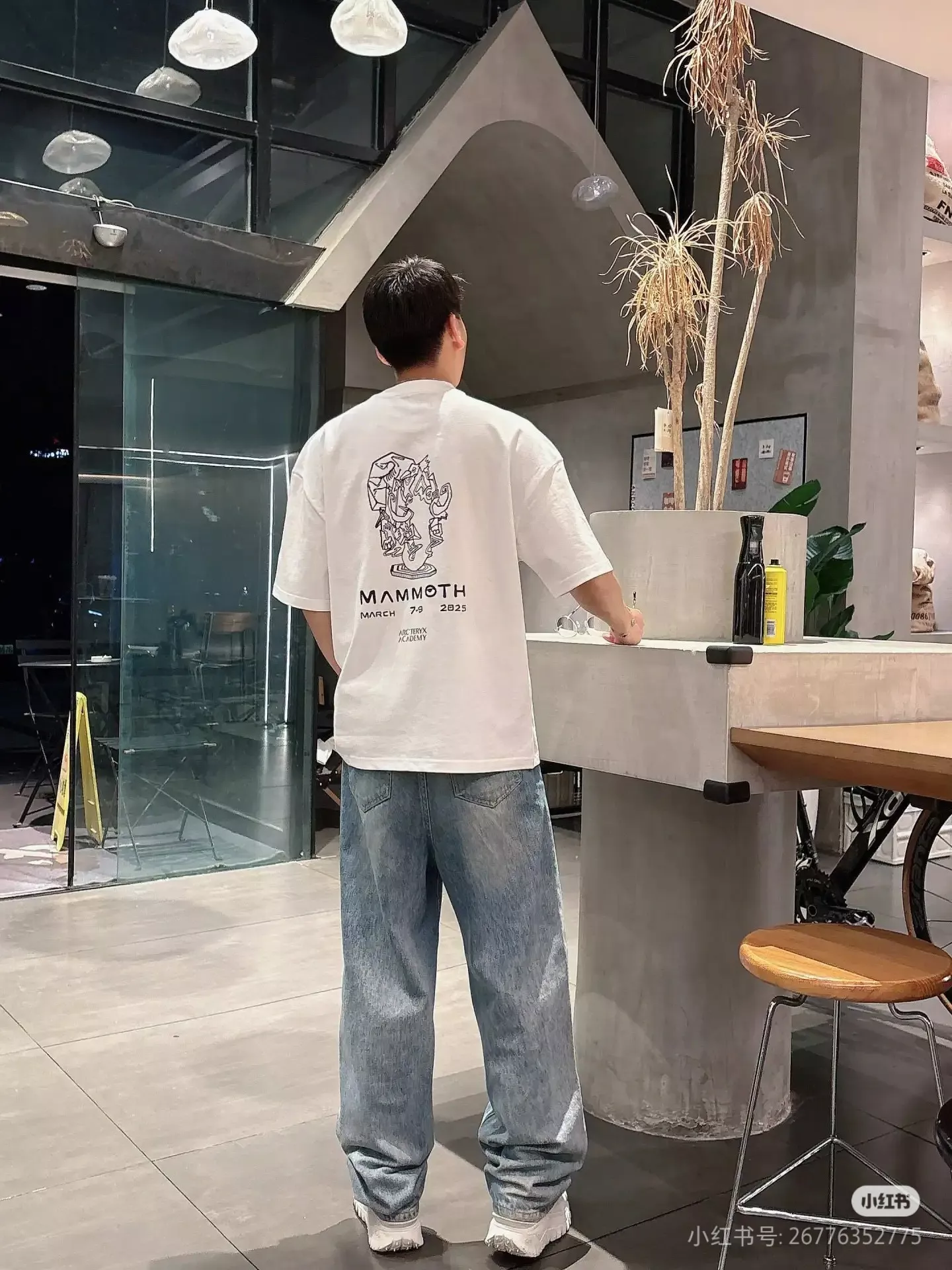 아크테릭스 로고 프린트 반소매 티셔츠 상세 이미지 33