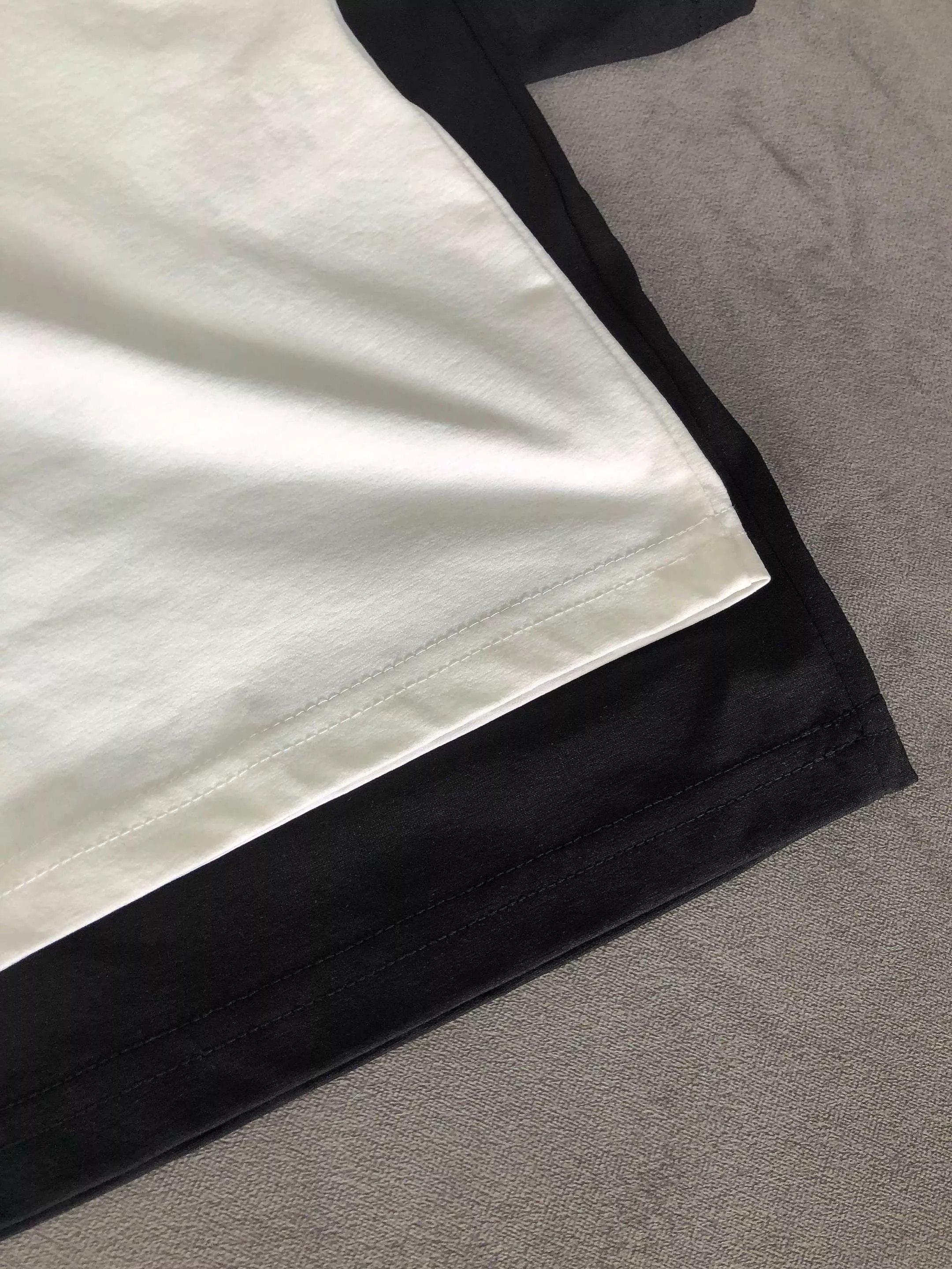 아크테릭스 로고 프린트 반소매 티셔츠 상세 이미지 24