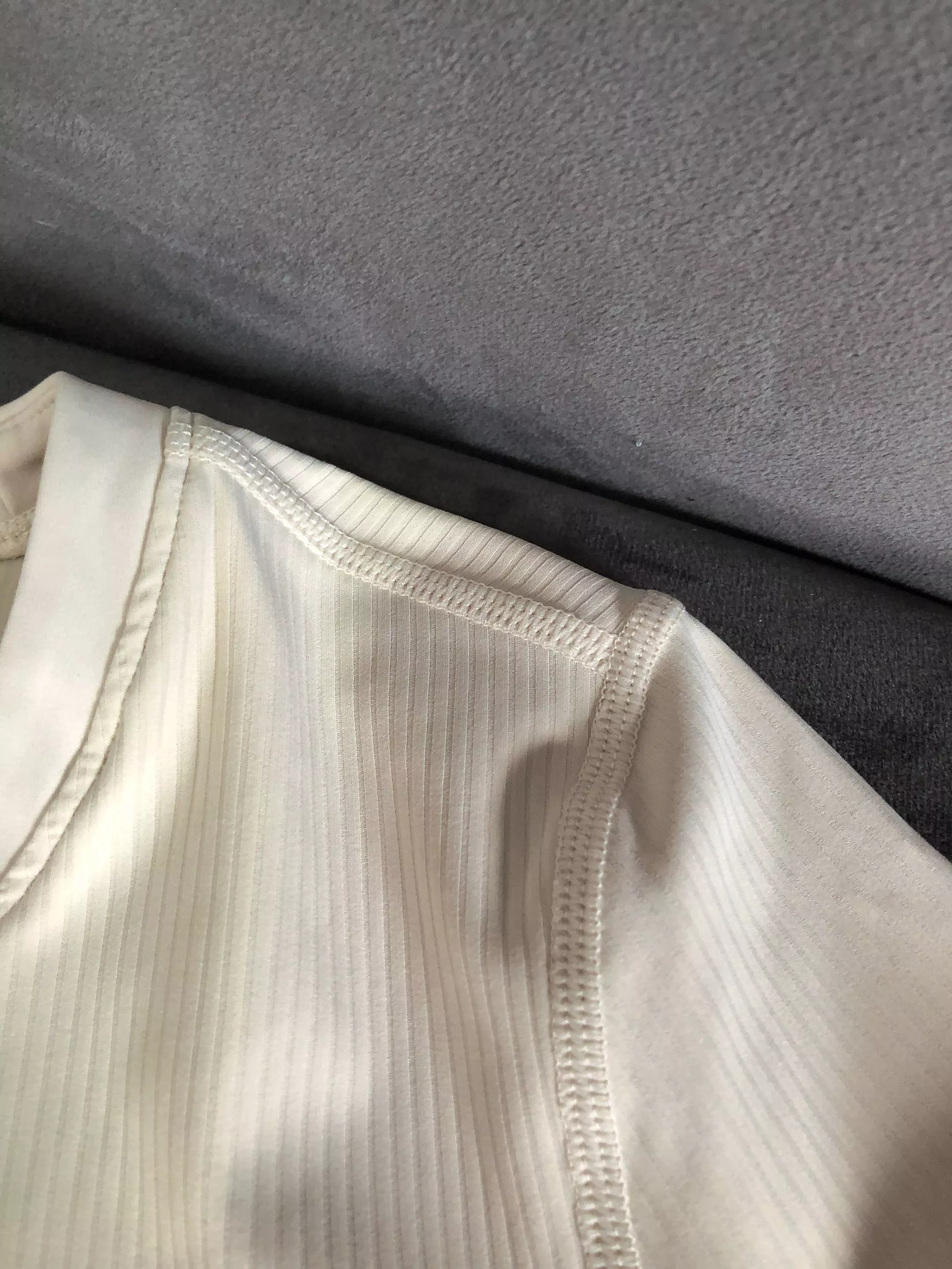 룰루레몬 슬림핏 골지 반소매 티셔츠 상세 이미지 26