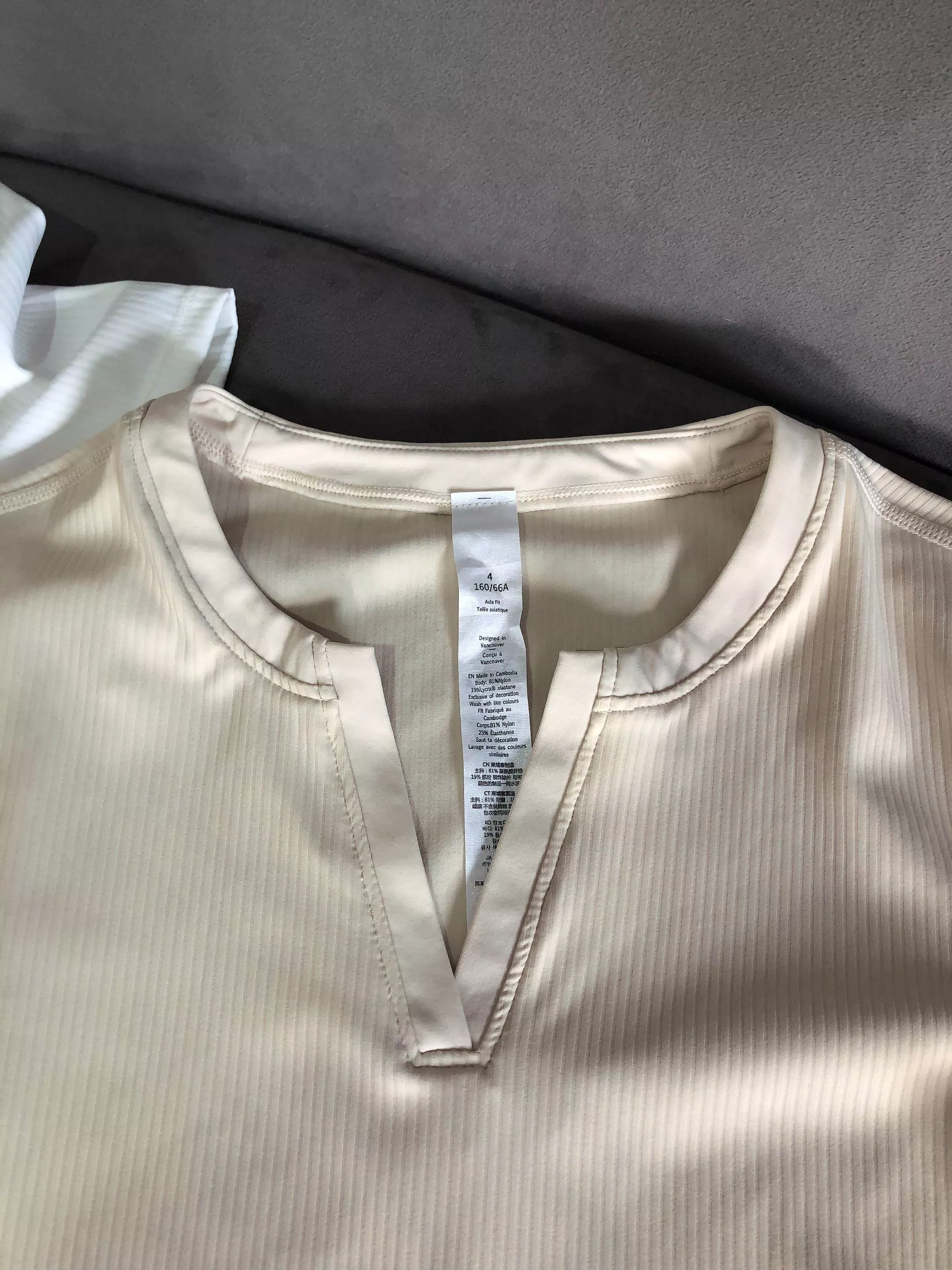 룰루레몬 슬림핏 골지 반소매 티셔츠 상세 이미지 6