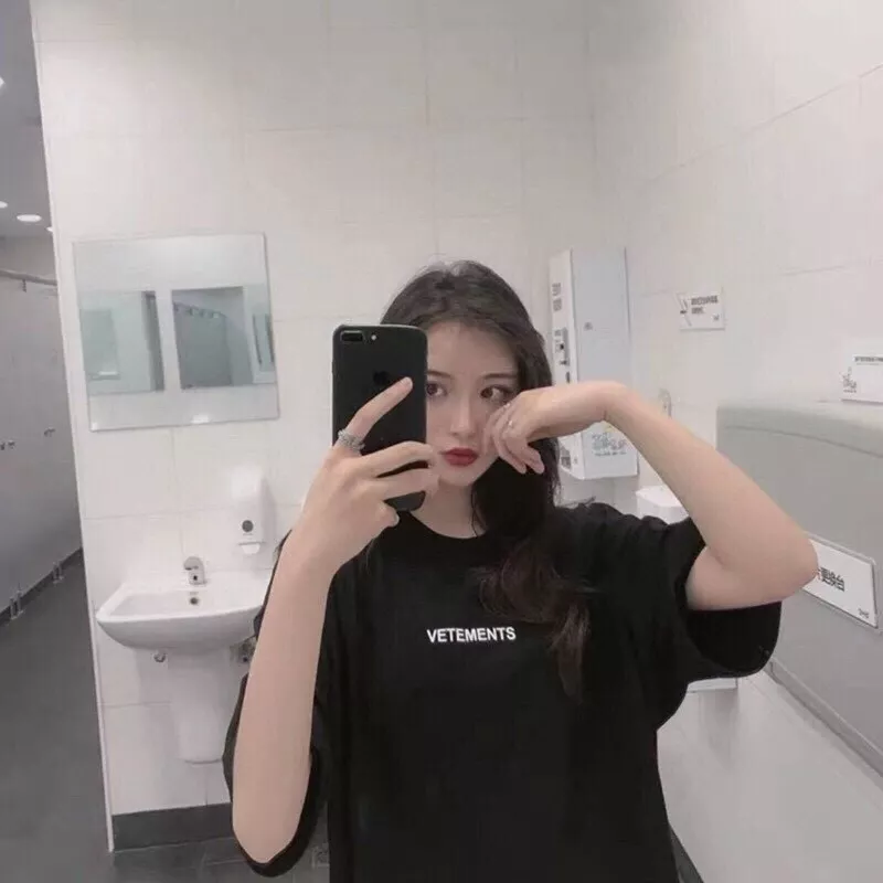 베트멍 레터링 로고 박스 패치 티셔츠 상세 이미지 14
