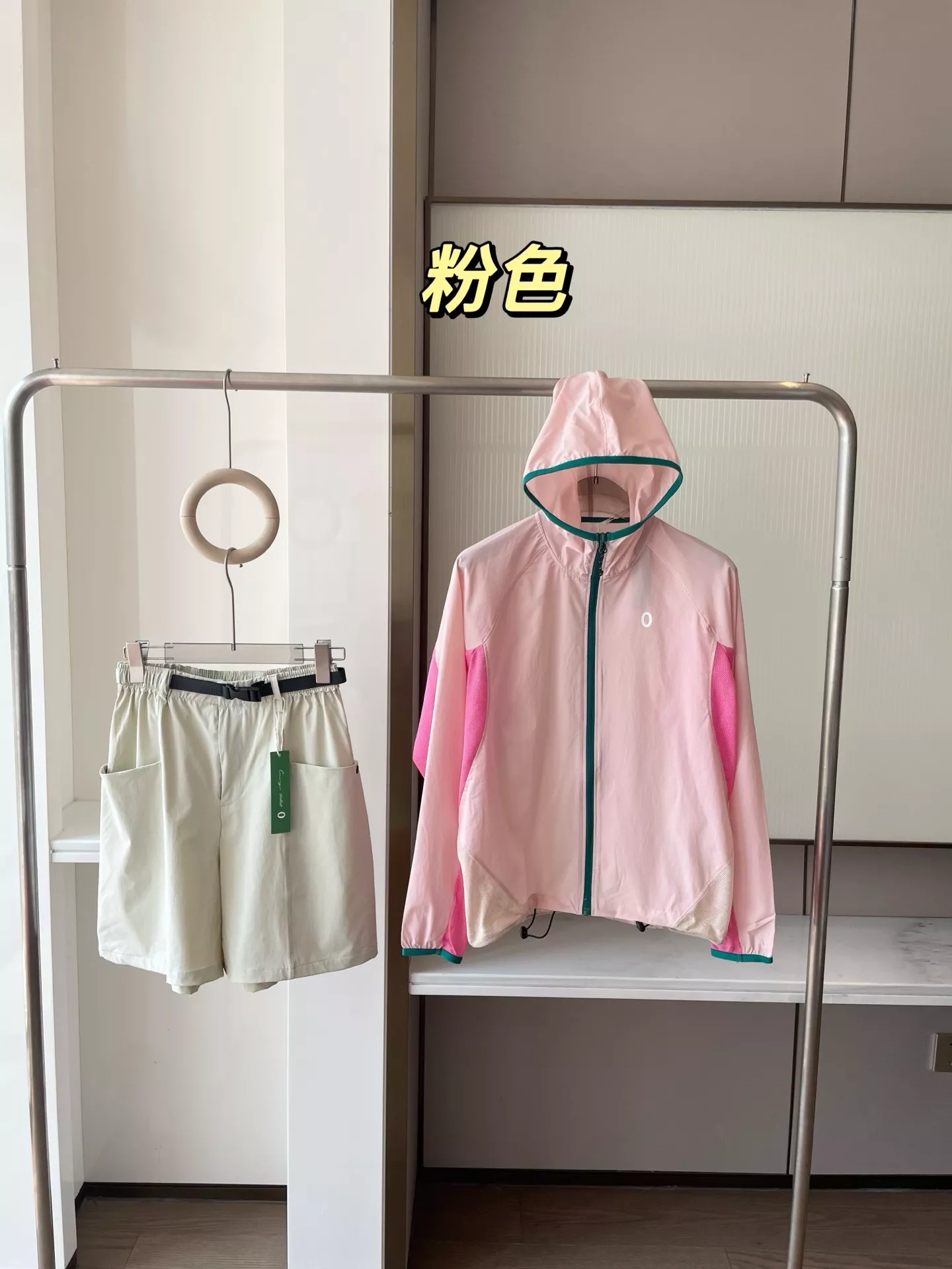 안코라우 배색 메쉬 후드 자외선 차단 재킷 상세 이미지 19