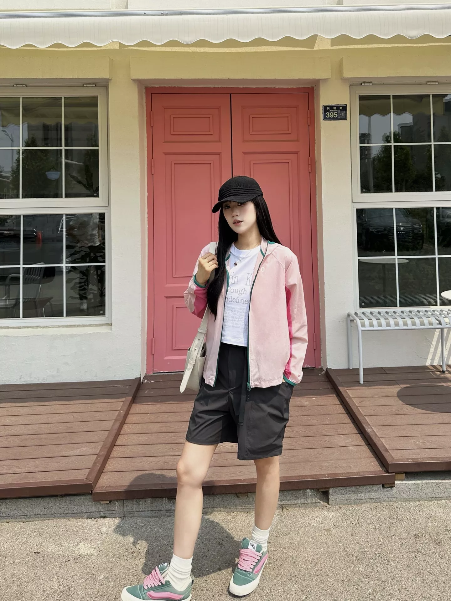 안코라우 배색 메쉬 후드 자외선 차단 재킷 상세 이미지 54