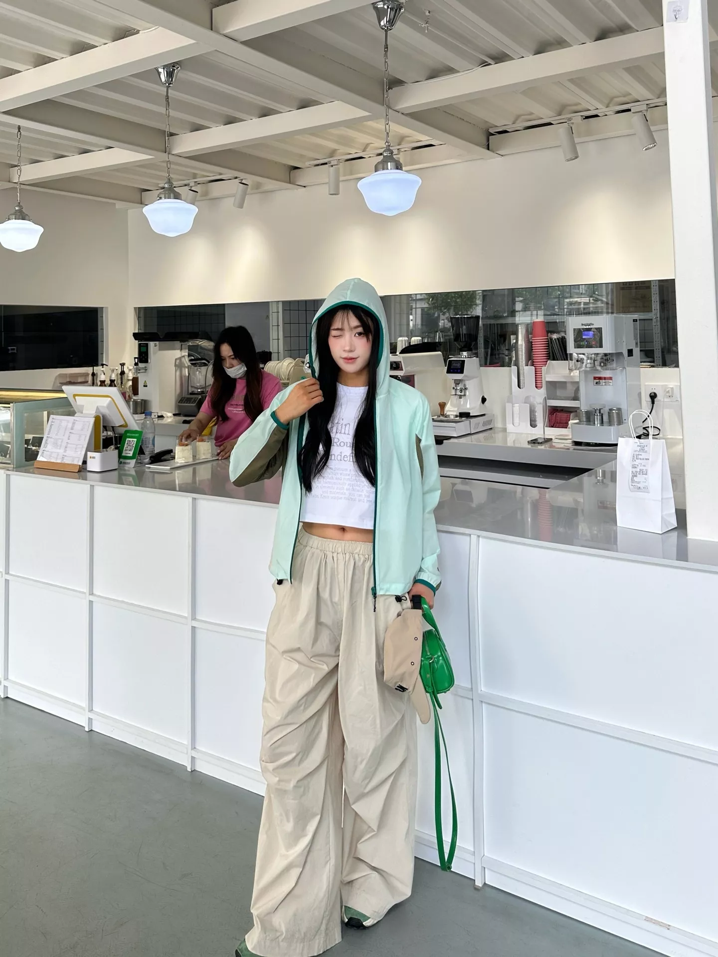 안코라우 배색 메쉬 후드 자외선 차단 재킷 상세 이미지 77