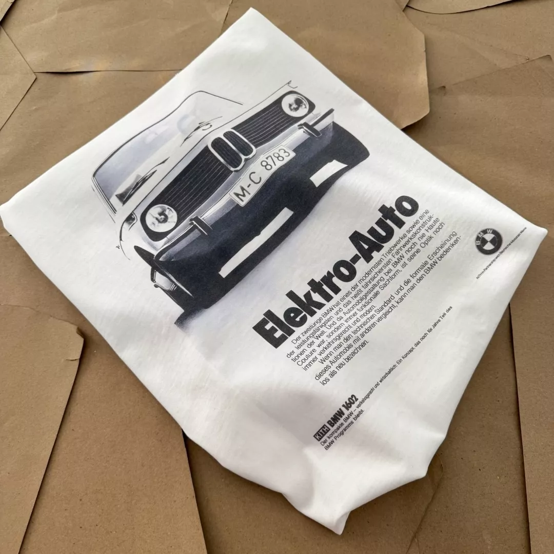 키스 BMW 콜라보 그래픽 반팔 티셔츠 상세 이미지 5
