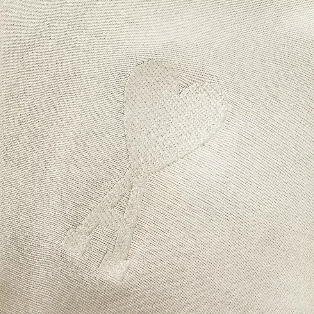 아미 마카롱 컬러 하트 자수 반팔 티 상세 이미지 23