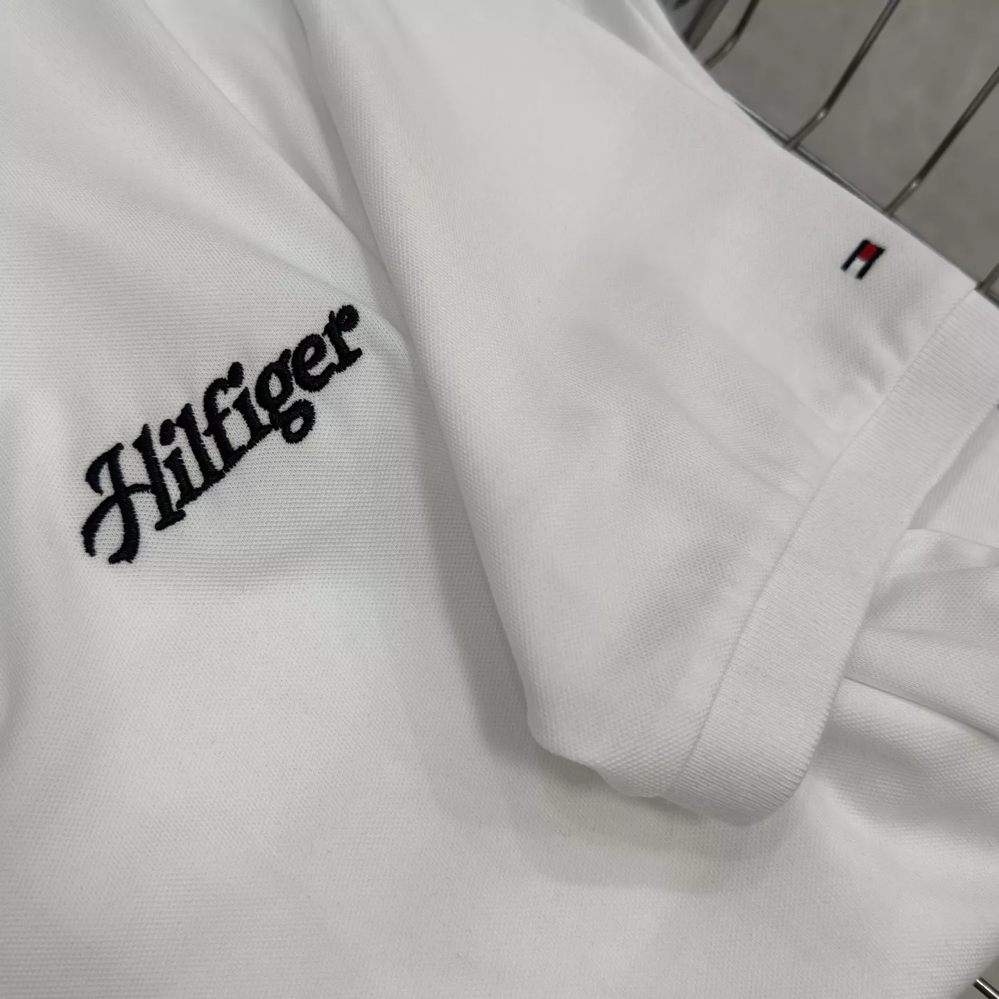 타미힐피거 클래식 영문 자수 반소매 폴로 상세 이미지 8