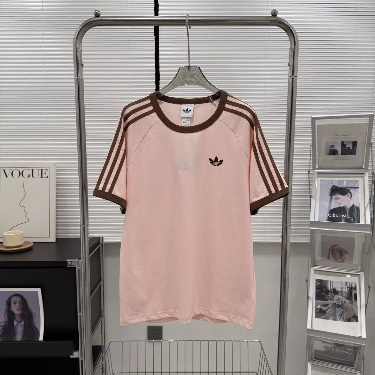 아디다스 클래식 래글런 반소매 티셔츠 상세 이미지 3