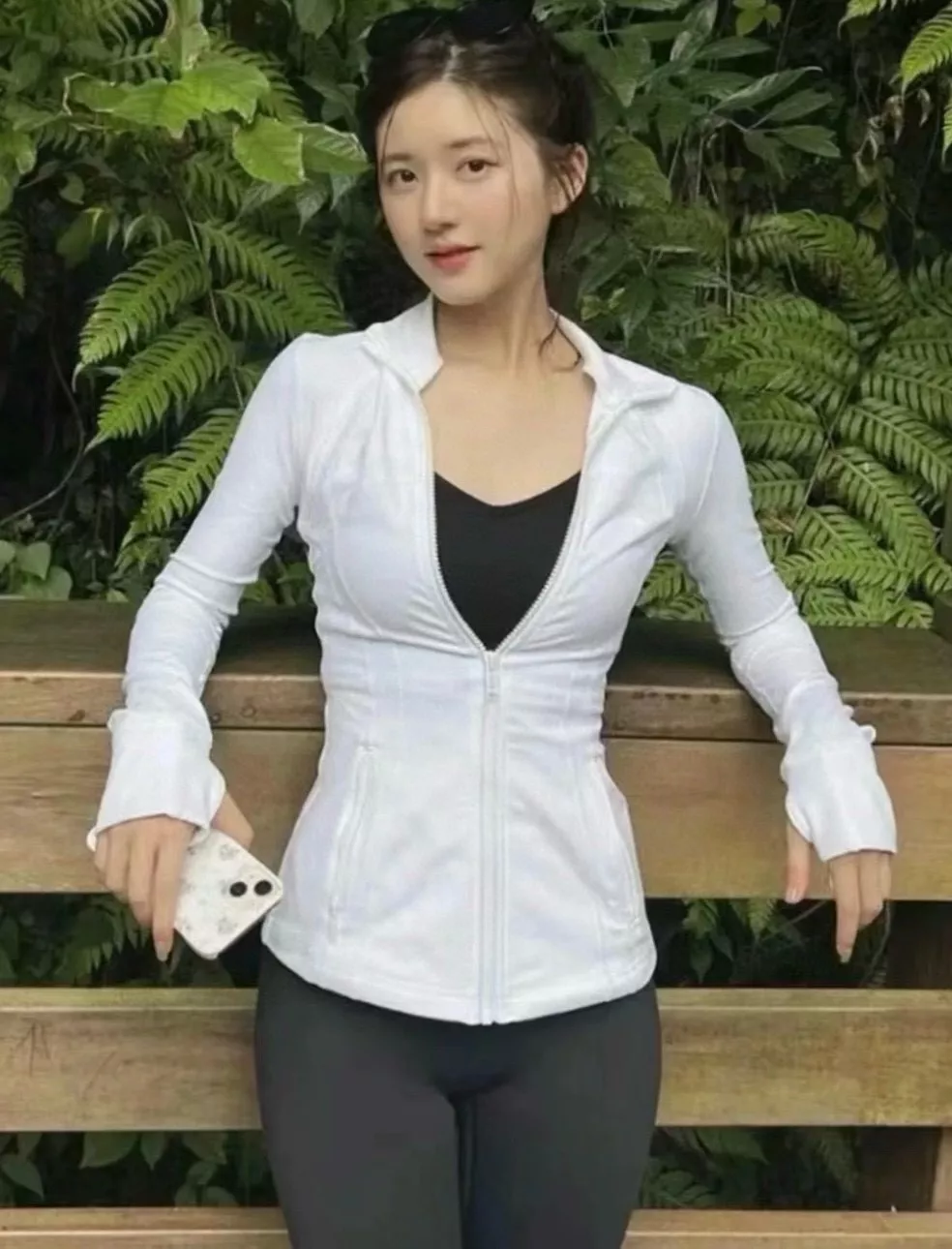 룰루레몬 누루 원단 슬림핏 스포츠 재킷 상세 이미지 28