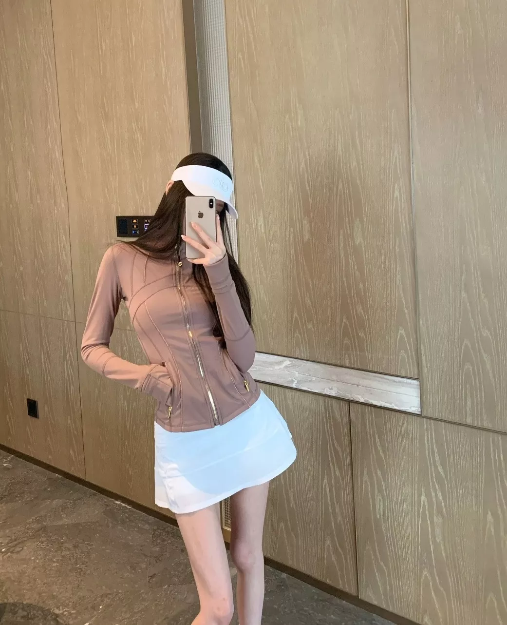룰루레몬 골드 지퍼 슬림핏 운동 재킷 상세 이미지 24
