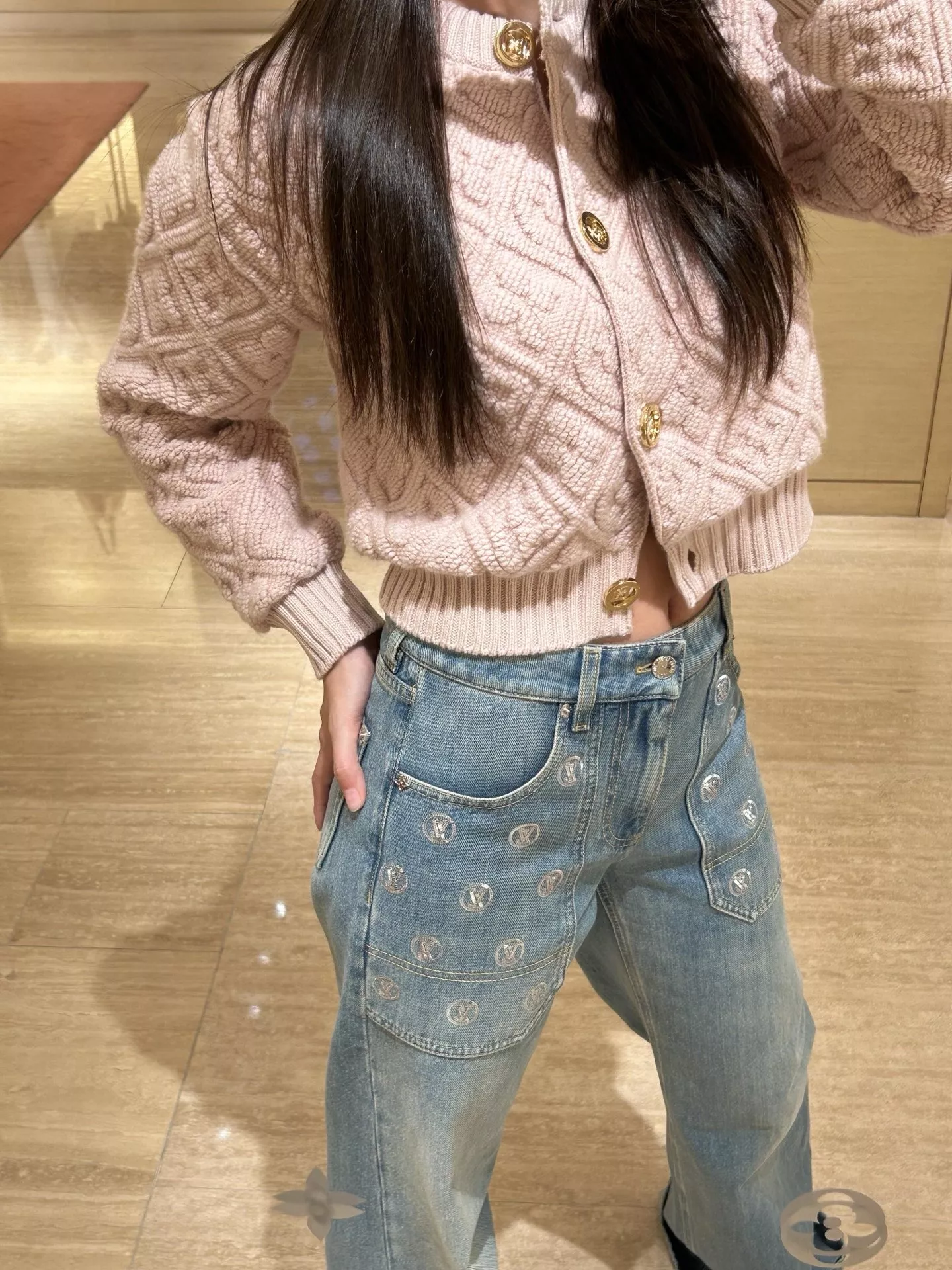 루이비통 모노그램 포켓 데님 팬츠 상세 이미지 21