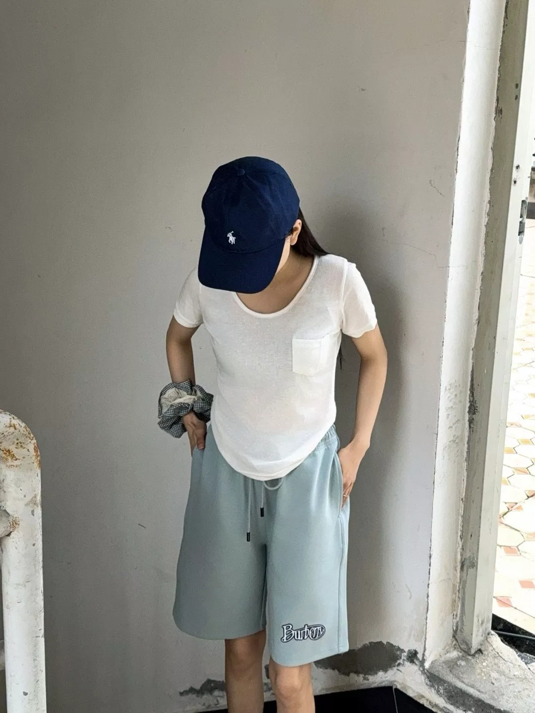 버버리 필기체 로고 플로킹 쇼츠 상세 이미지 15