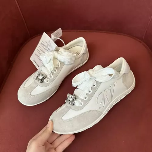 로저비비에 스퀘어 버클 장식 캐주얼 스니커즈