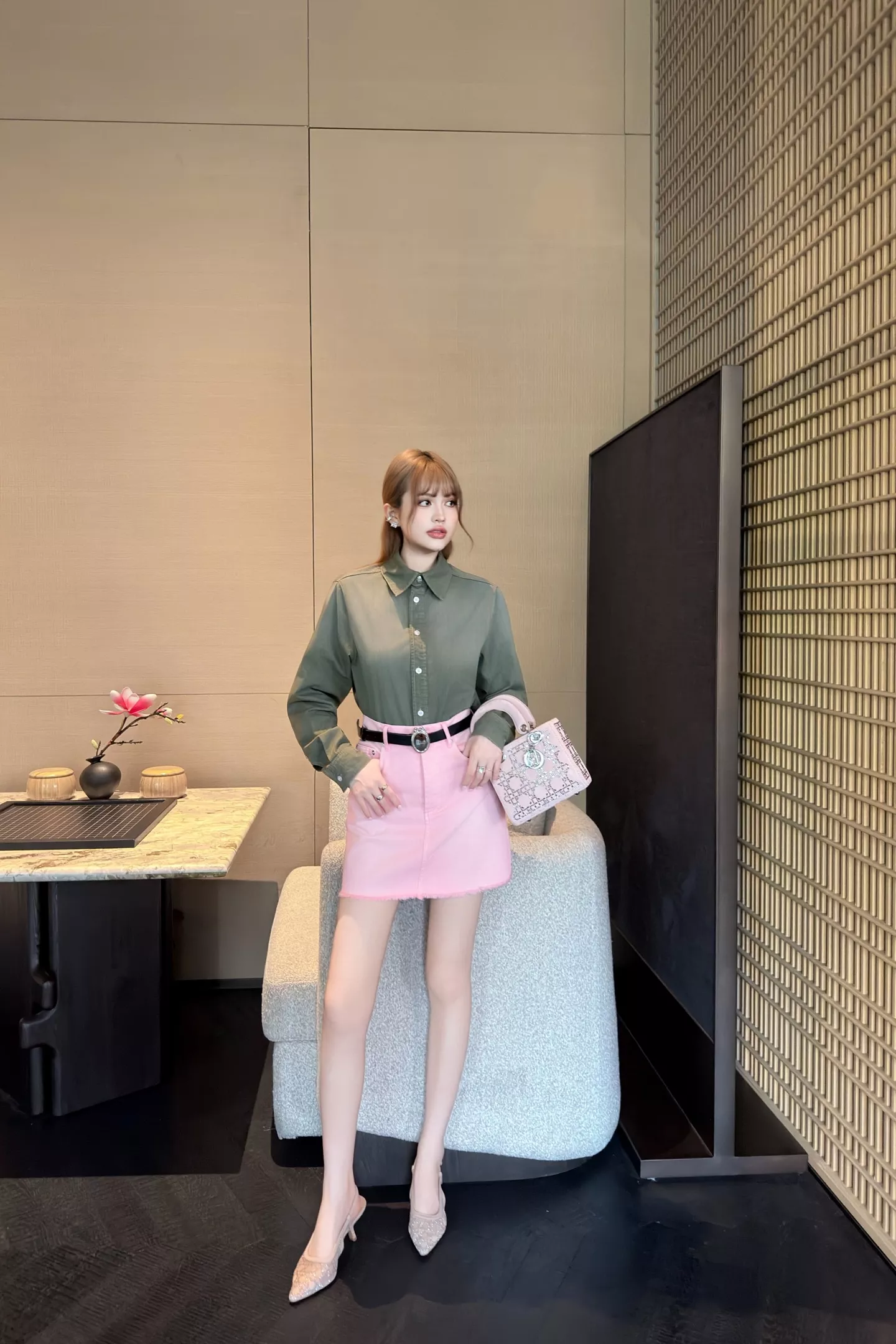 디올 클래식 카라 데님 셔츠 상세 이미지 45