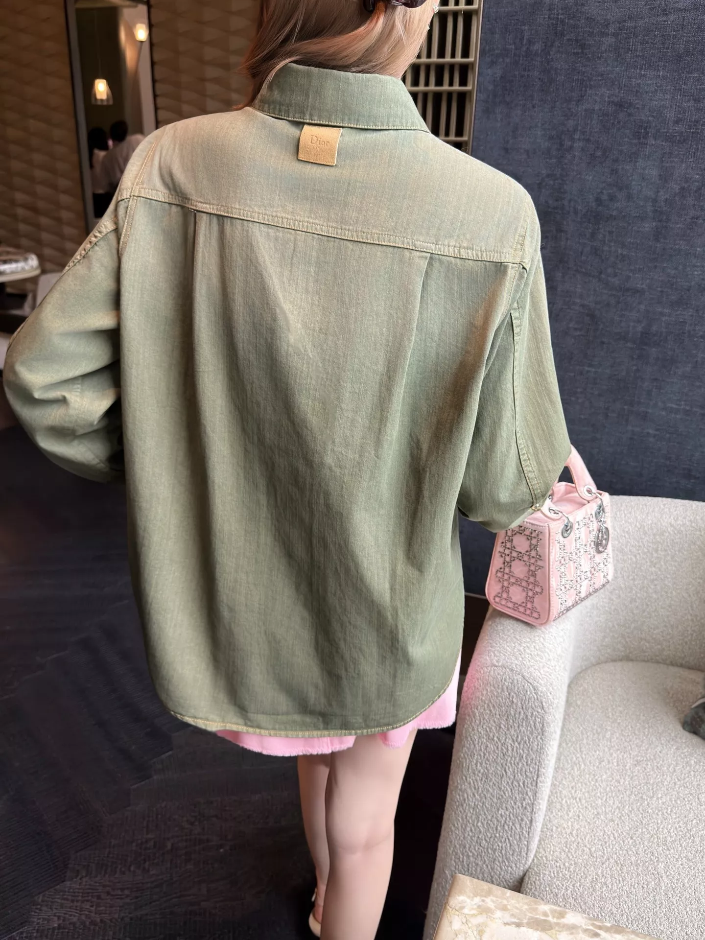 디올 클래식 카라 데님 셔츠 상세 이미지 55