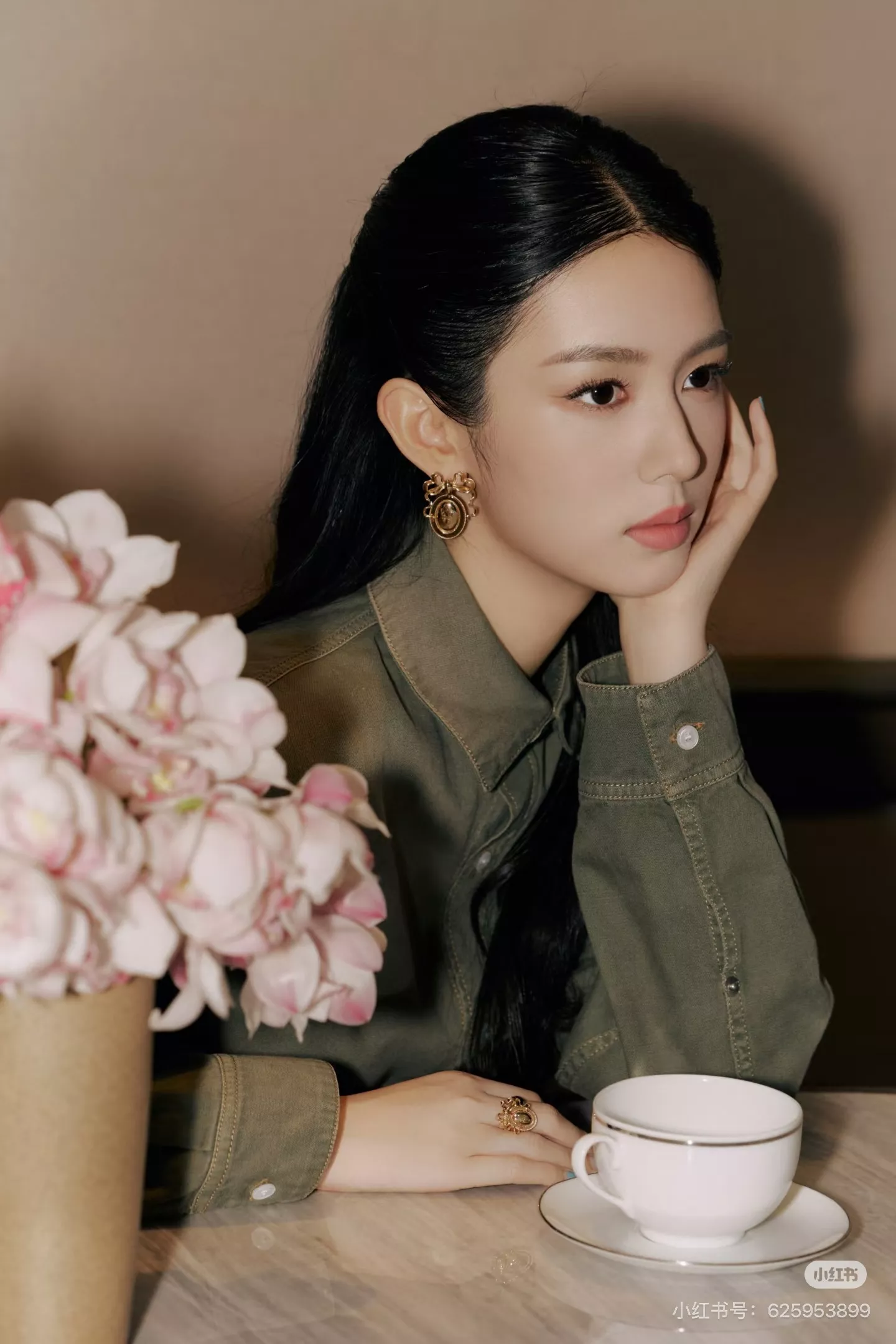 디올 클래식 카라 데님 셔츠 상세 이미지 22