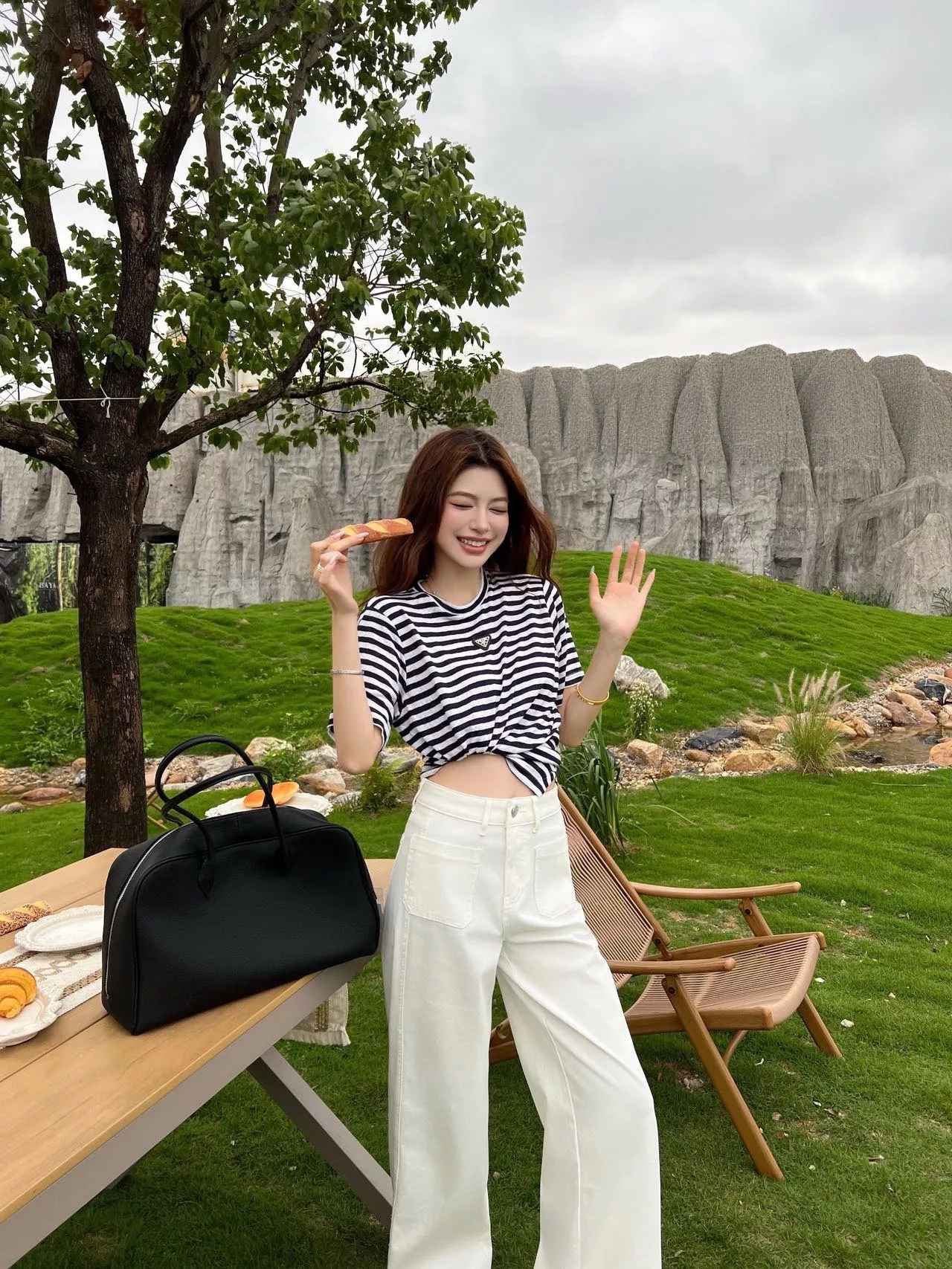 디올 화이트 하이웨이스트 와이드 팬츠 상세 이미지 16