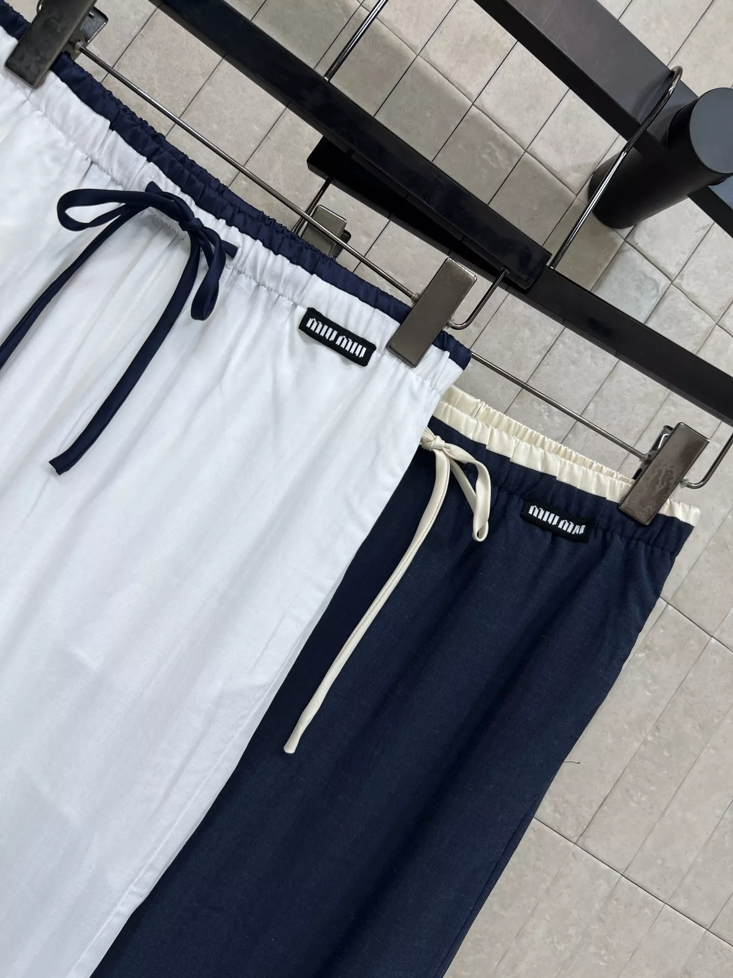 미우미우 허리 배색 와이드 팬츠 상세 이미지 5