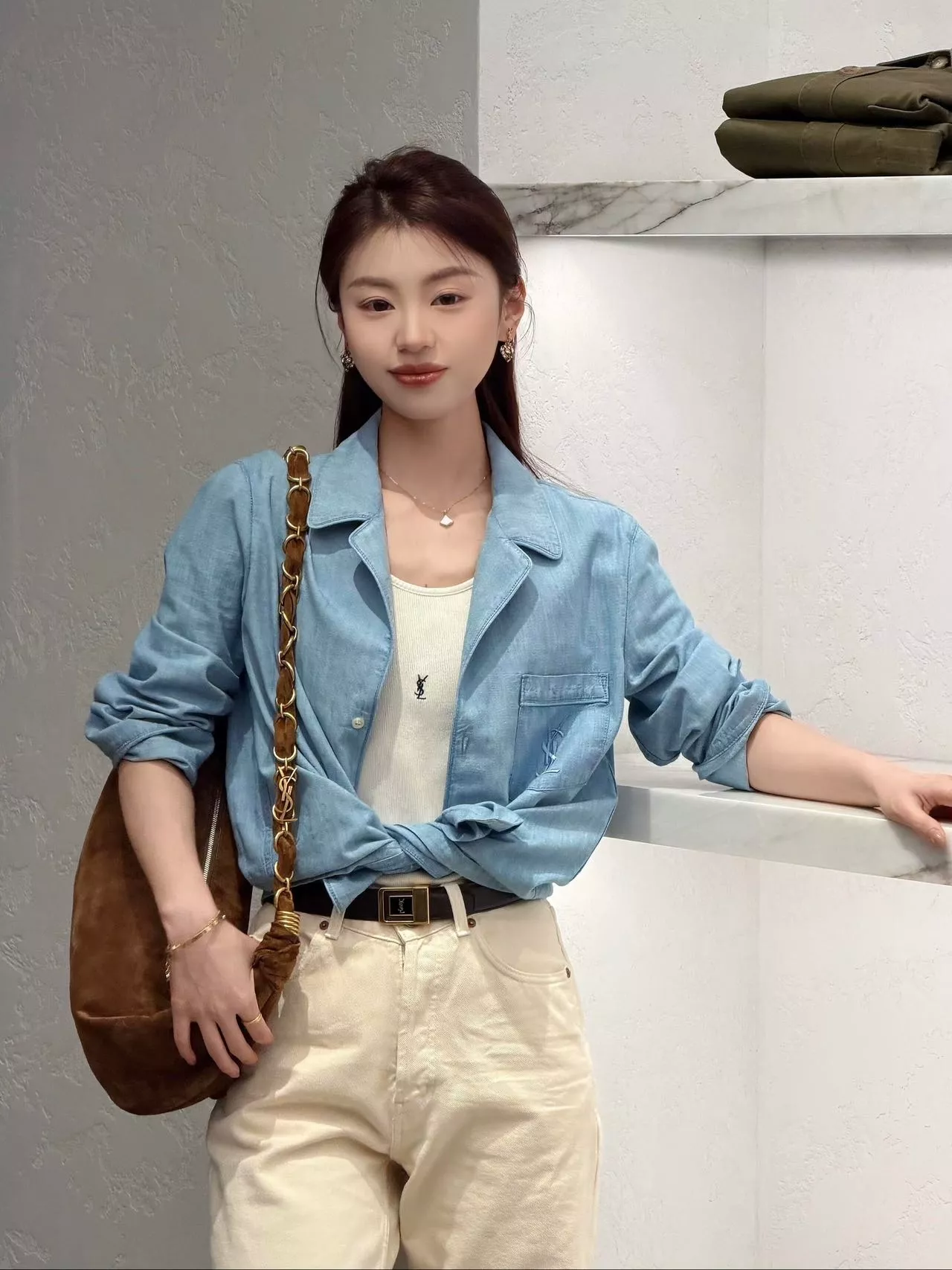 입생로랑 브이넥 롱슬리브 데님 셔츠 상세 이미지 31